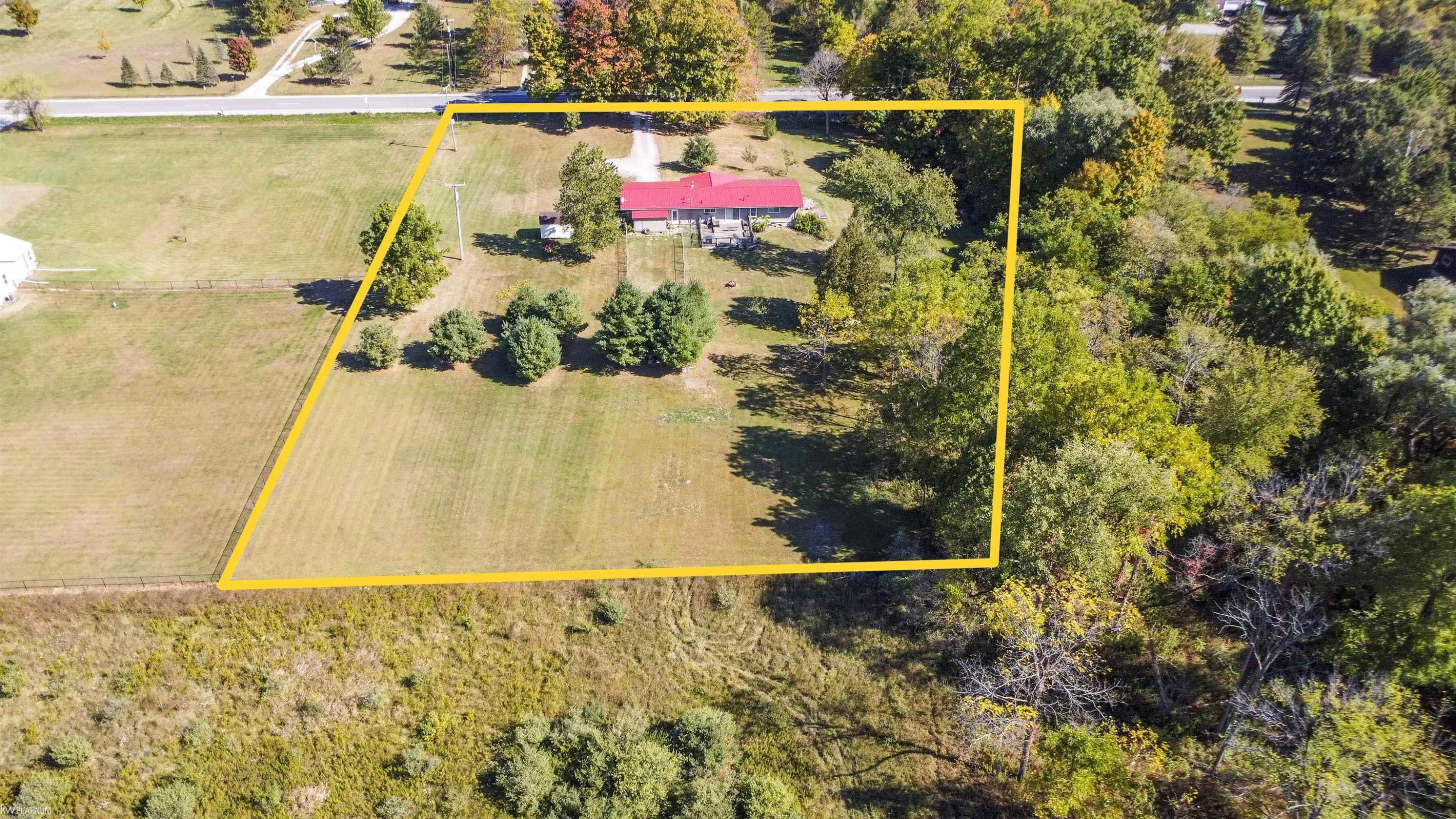 8135 State Road, Lakeport, MI 48059 — Photo 26