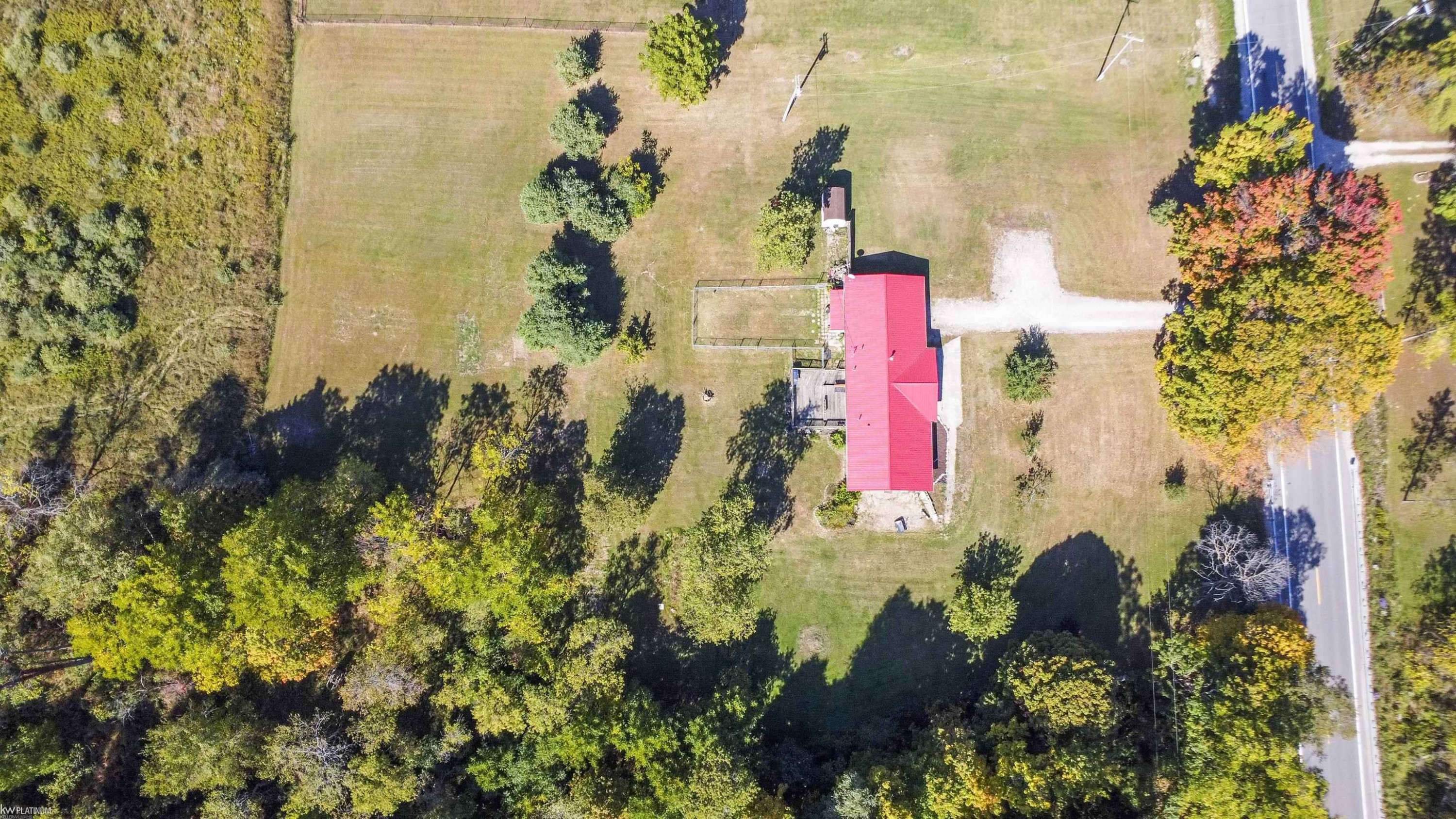 8135 State Road, Lakeport, MI 48059 — Photo 27
