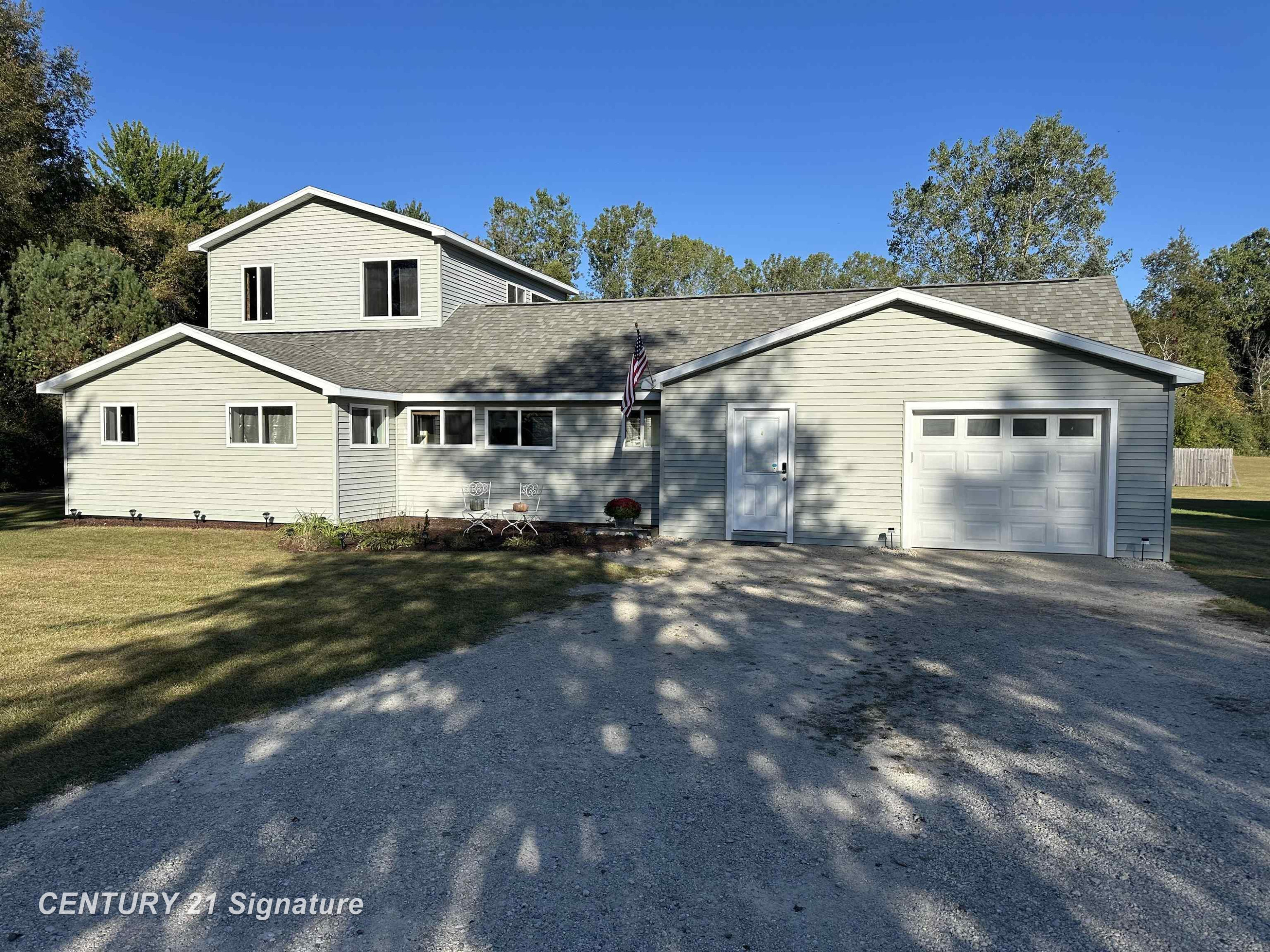 10350 Morrish Road, Montrose, MI 48457 — front exterior