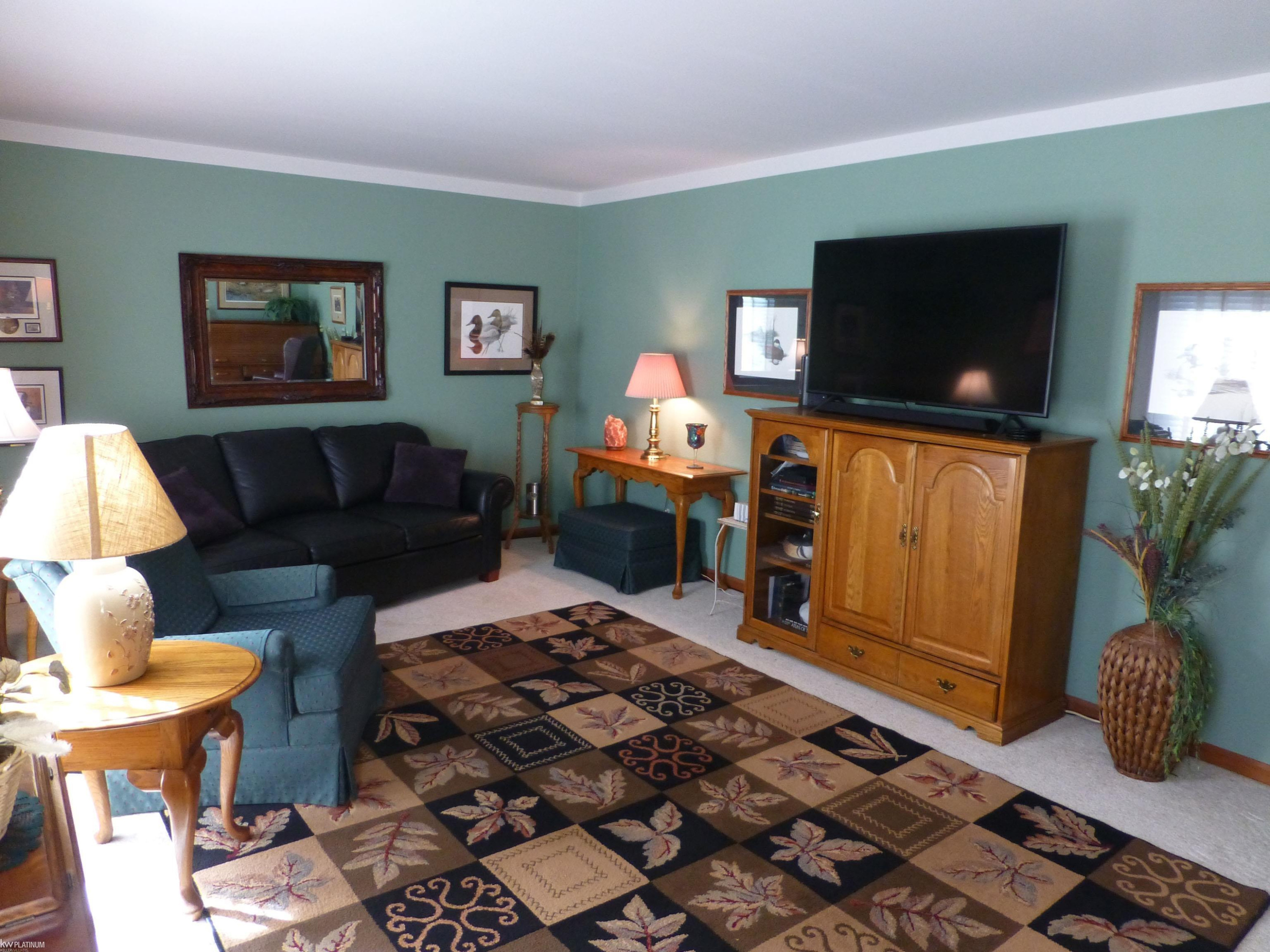 7922 Springborn Road, MI 48064 — Photo 43