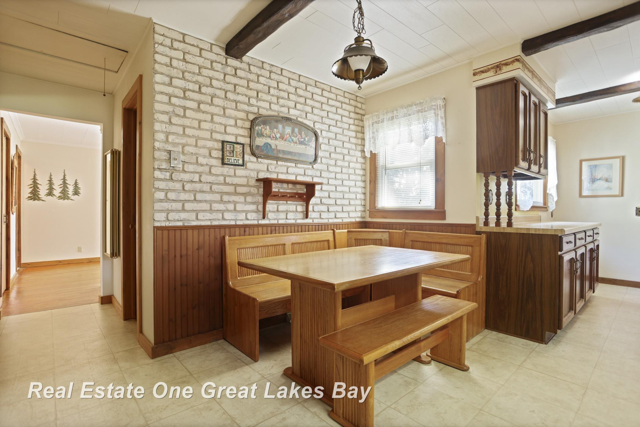1891 W Moore Road, Saginaw, MI 48601 — Photo 9