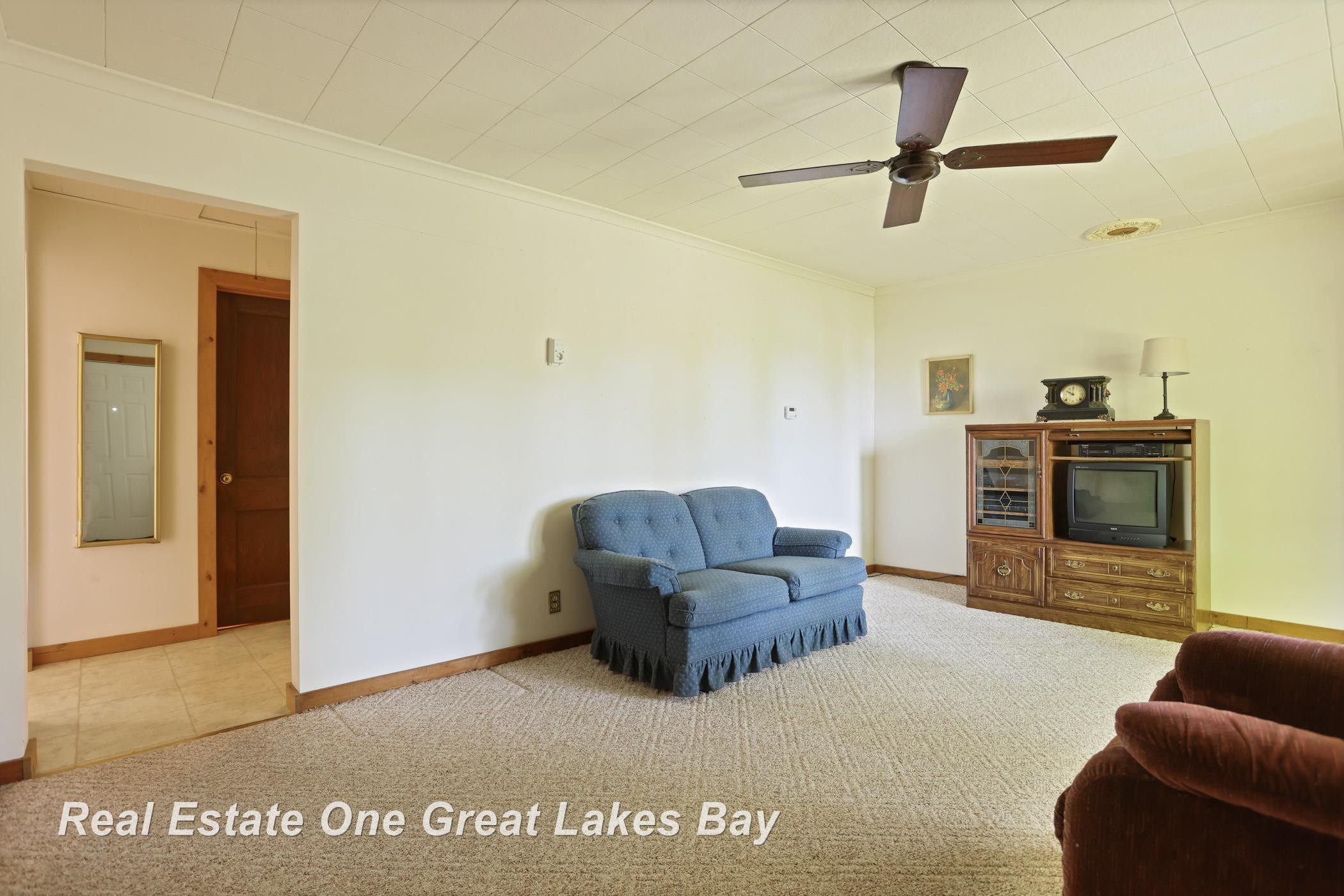 1891 W Moore Road, Saginaw, MI 48601 — Photo 14