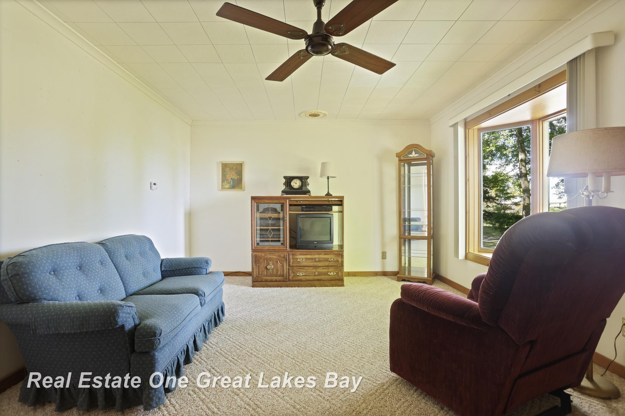 1891 W Moore Road, Saginaw, MI 48601 — Photo 16