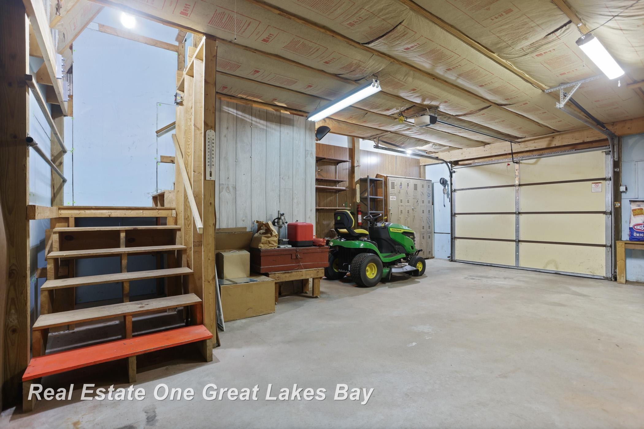 1891 W Moore Road, Saginaw, MI 48601 — Photo 24