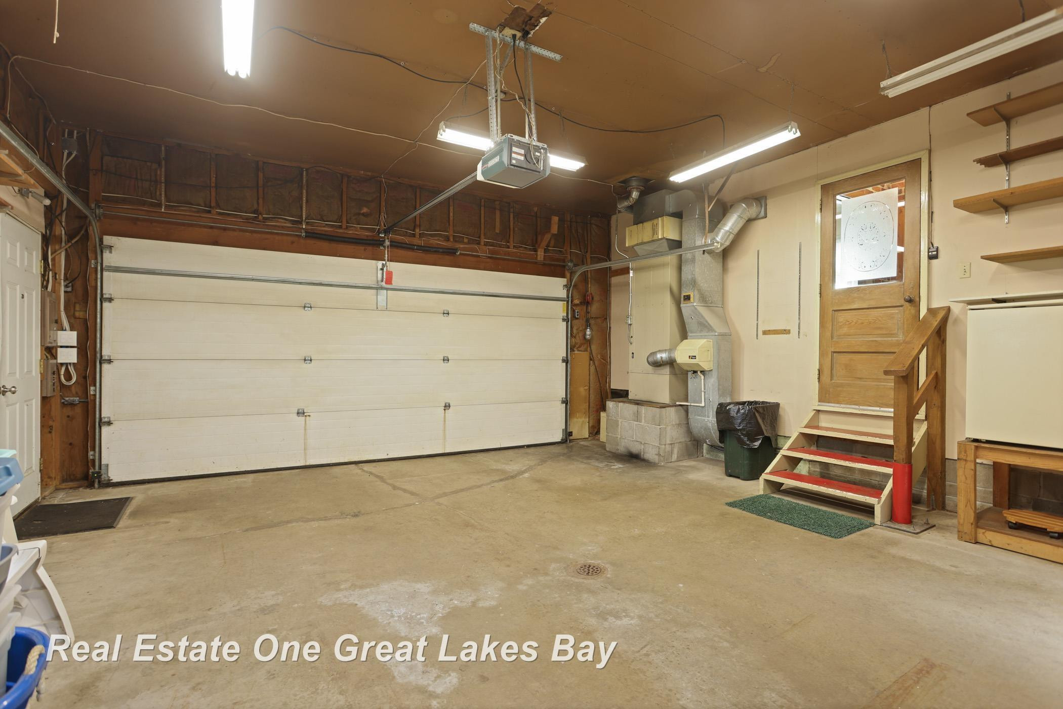 1891 W Moore Road, Saginaw, MI 48601 — Photo 29