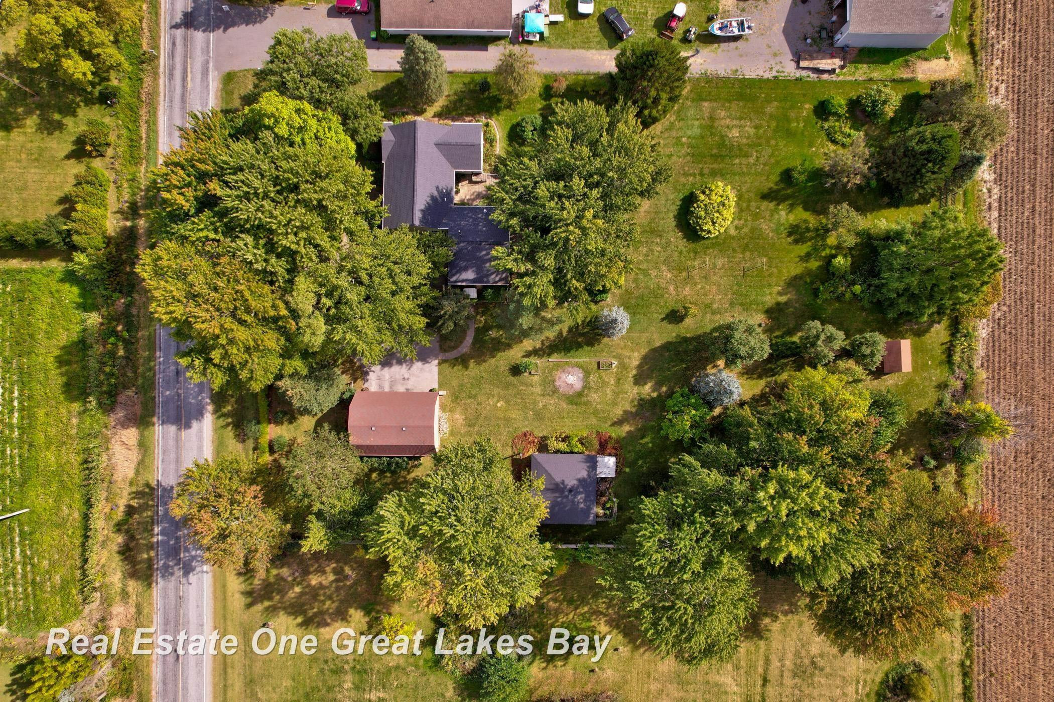 1891 W Moore Road, Saginaw, MI 48601 — Photo 36