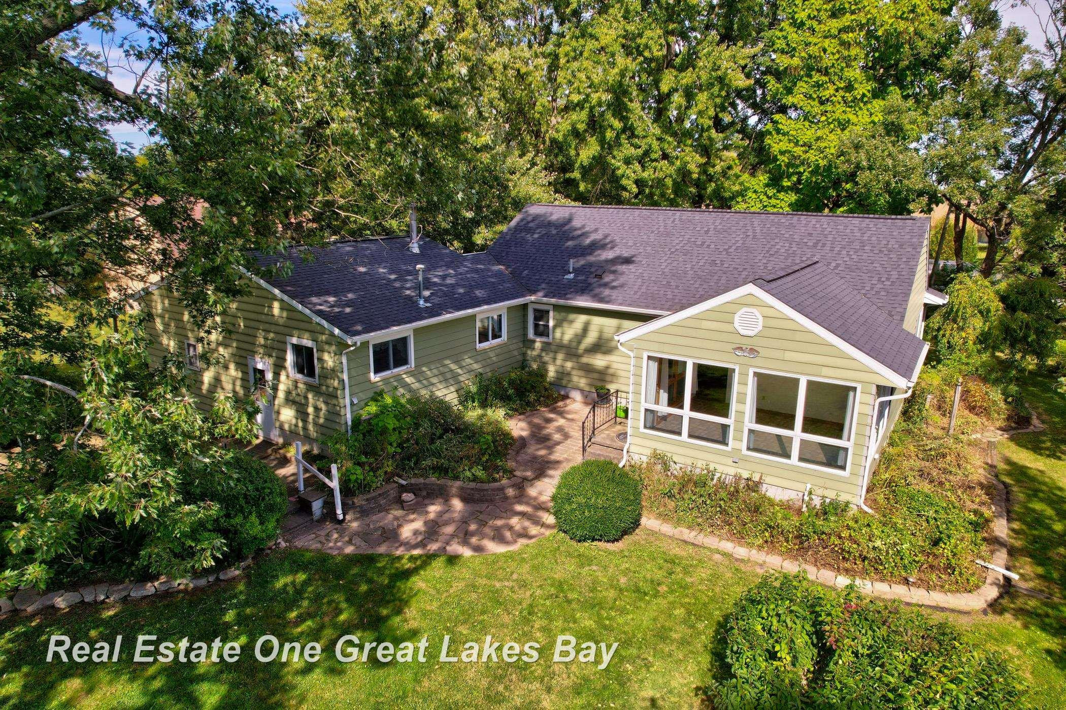 1891 W Moore Road, Saginaw, MI 48601 — Photo 42