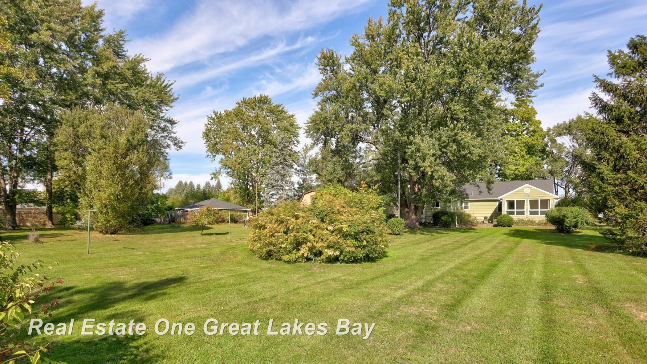 1891 W Moore Road, Saginaw, MI 48601 — Photo 43