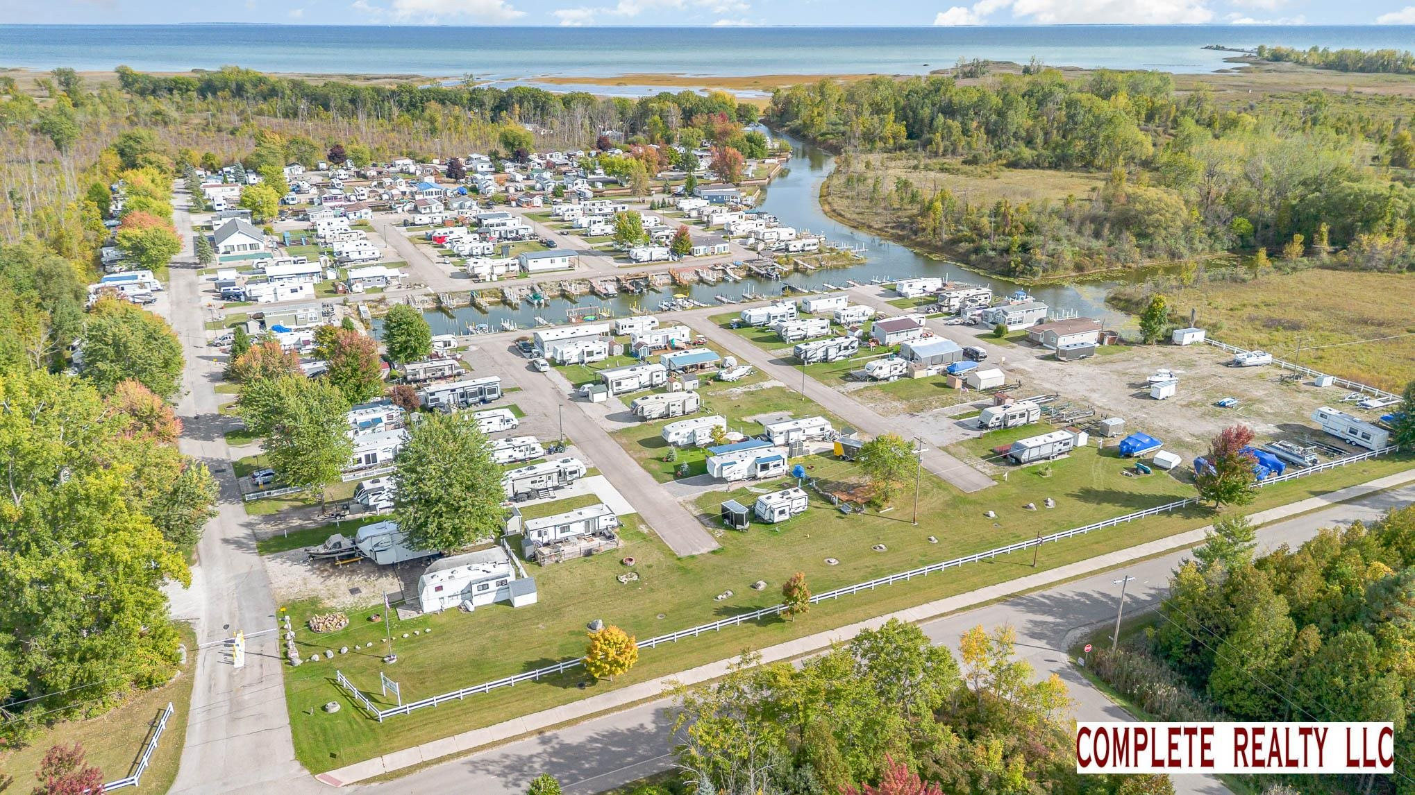 831 Main Unit 220 Street, 220, Au Gres, MI 48703 — Photo 5