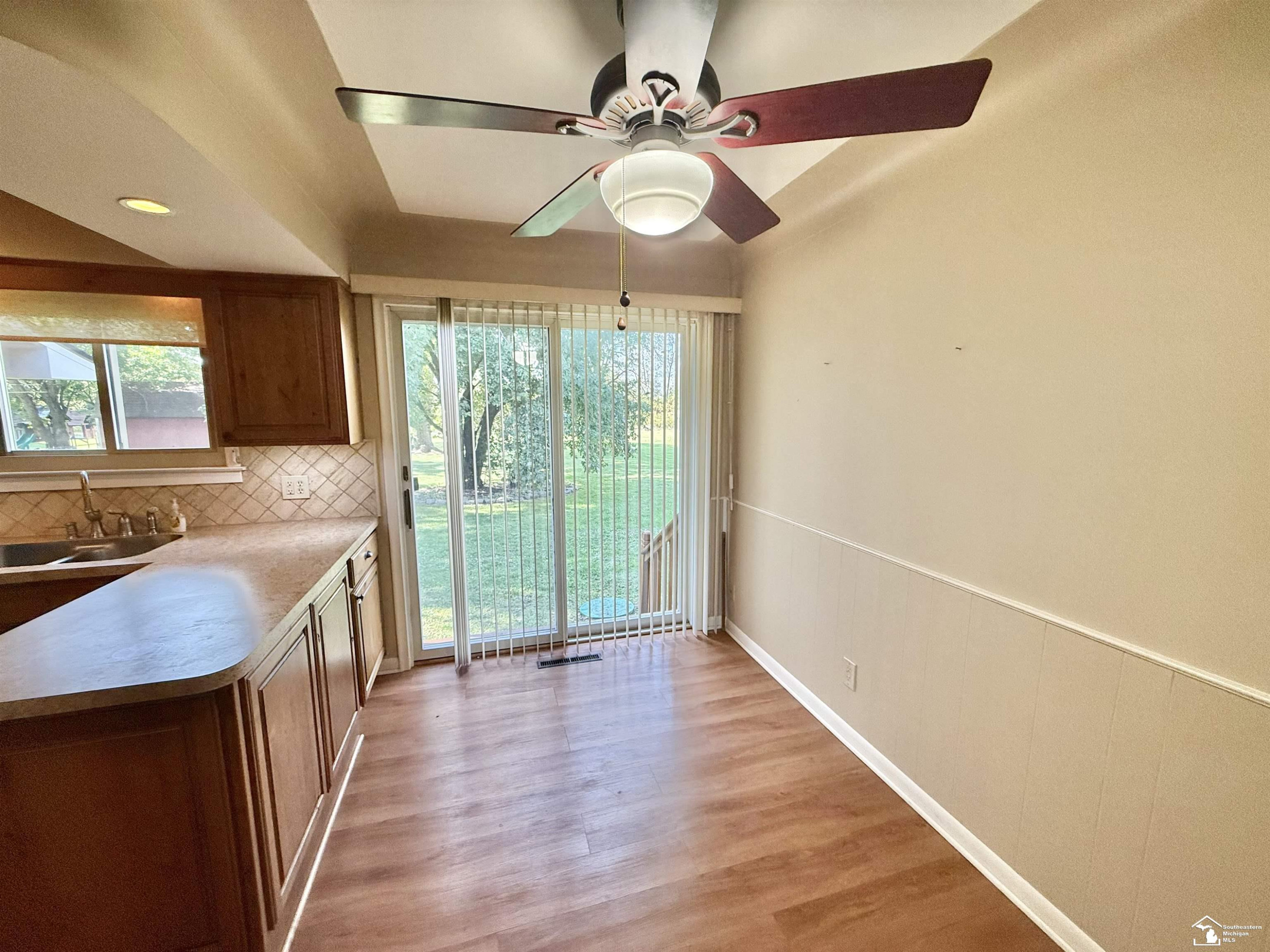 6859 N Ann Arbor Road, Dundee, MI 48131 — Photo 9