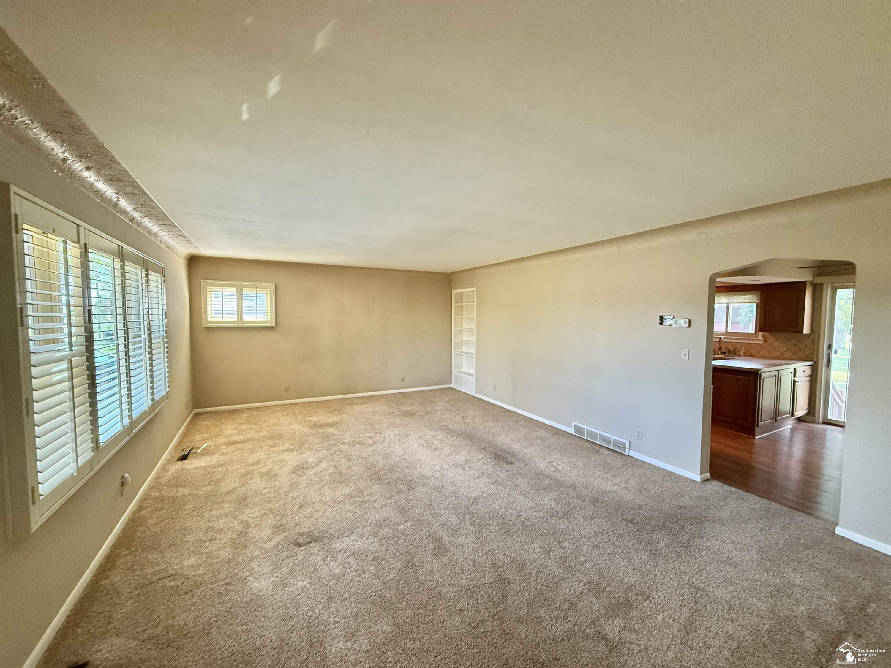 6859 N Ann Arbor Road, Dundee, MI 48131 — Photo 10