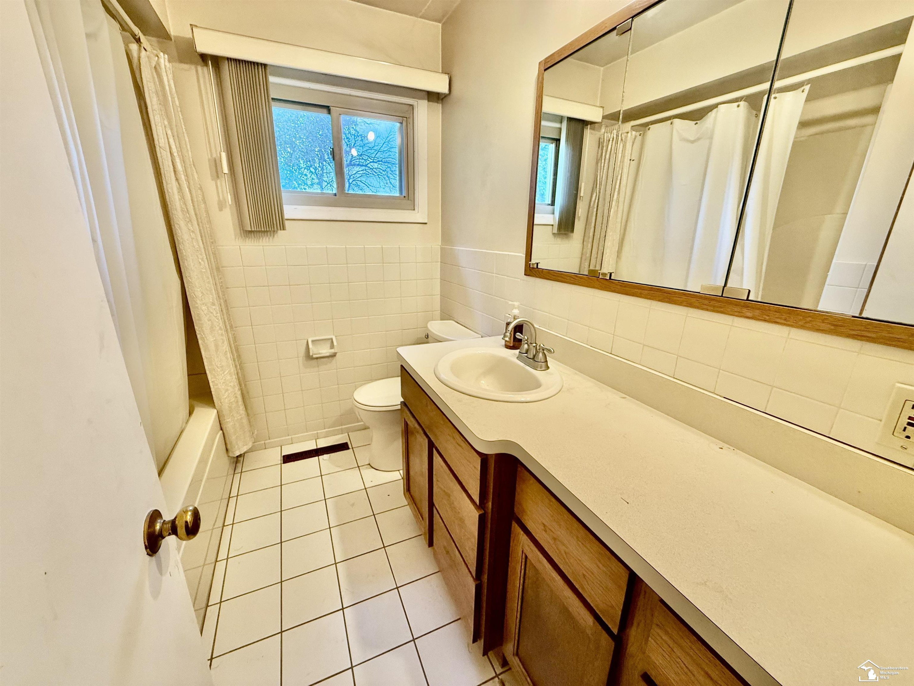 6859 N Ann Arbor Road, Dundee, MI 48131 — Photo 12