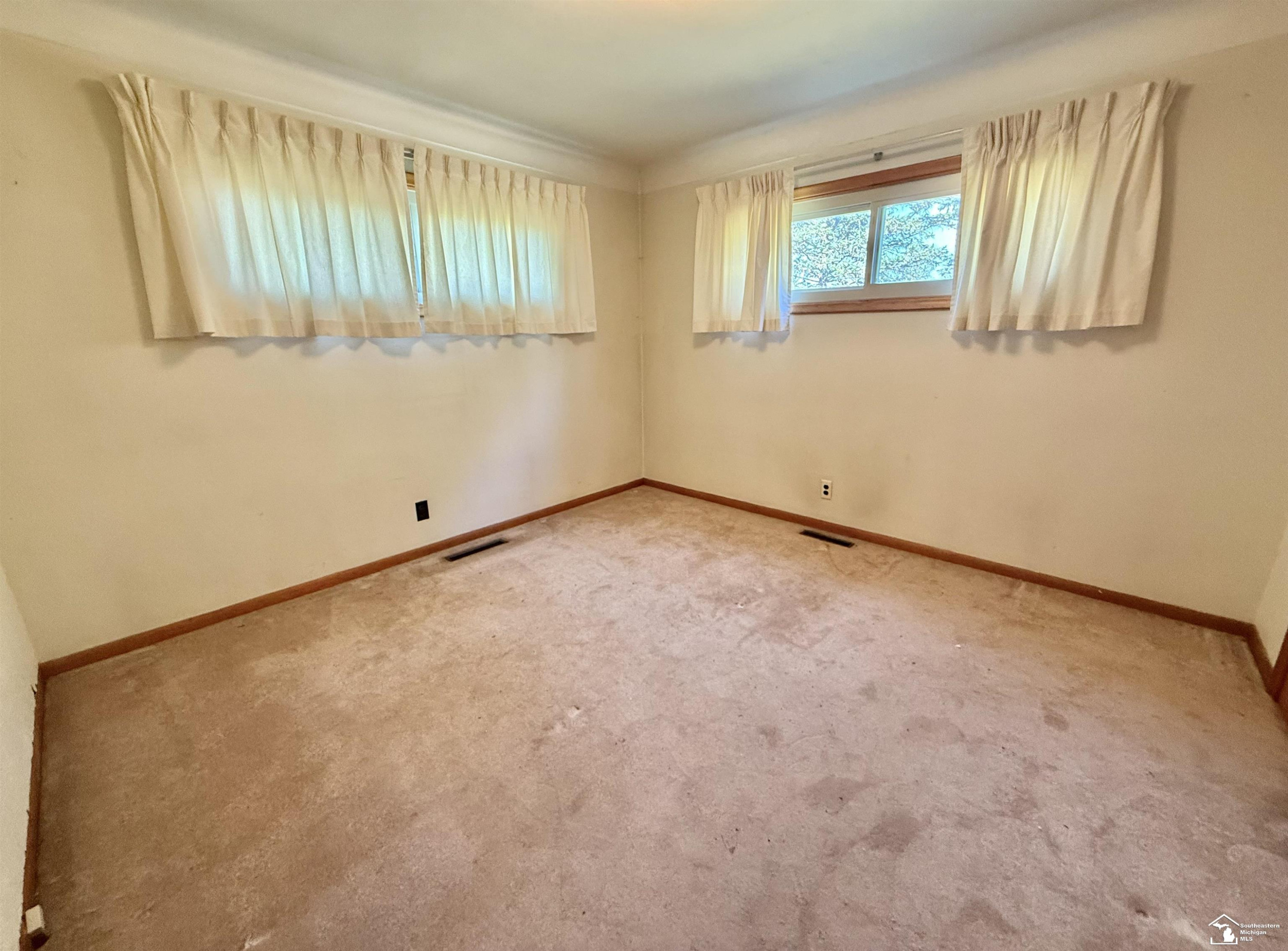 6859 N Ann Arbor Road, Dundee, MI 48131 — Photo 13