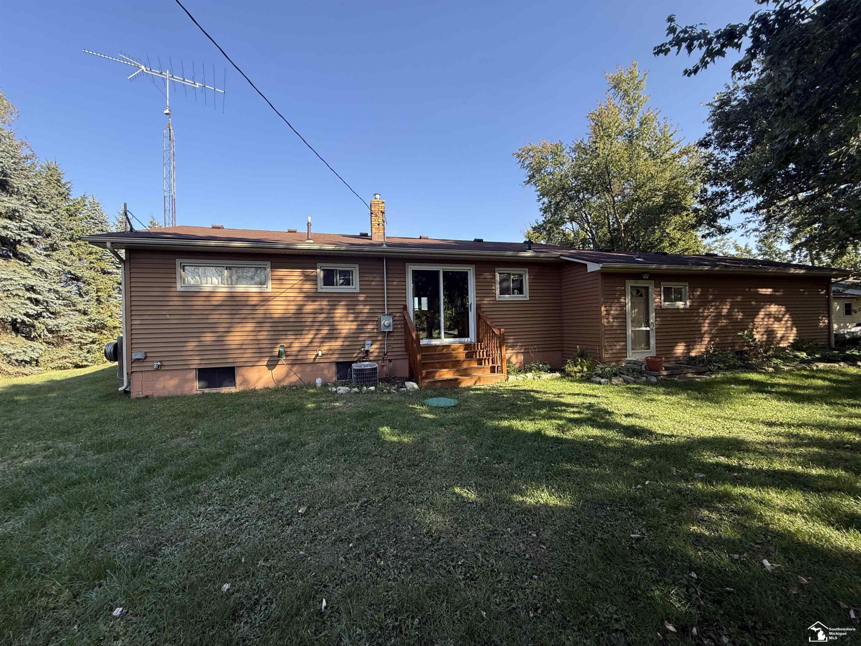 6859 N Ann Arbor Road, Dundee, MI 48131 — Photo 18