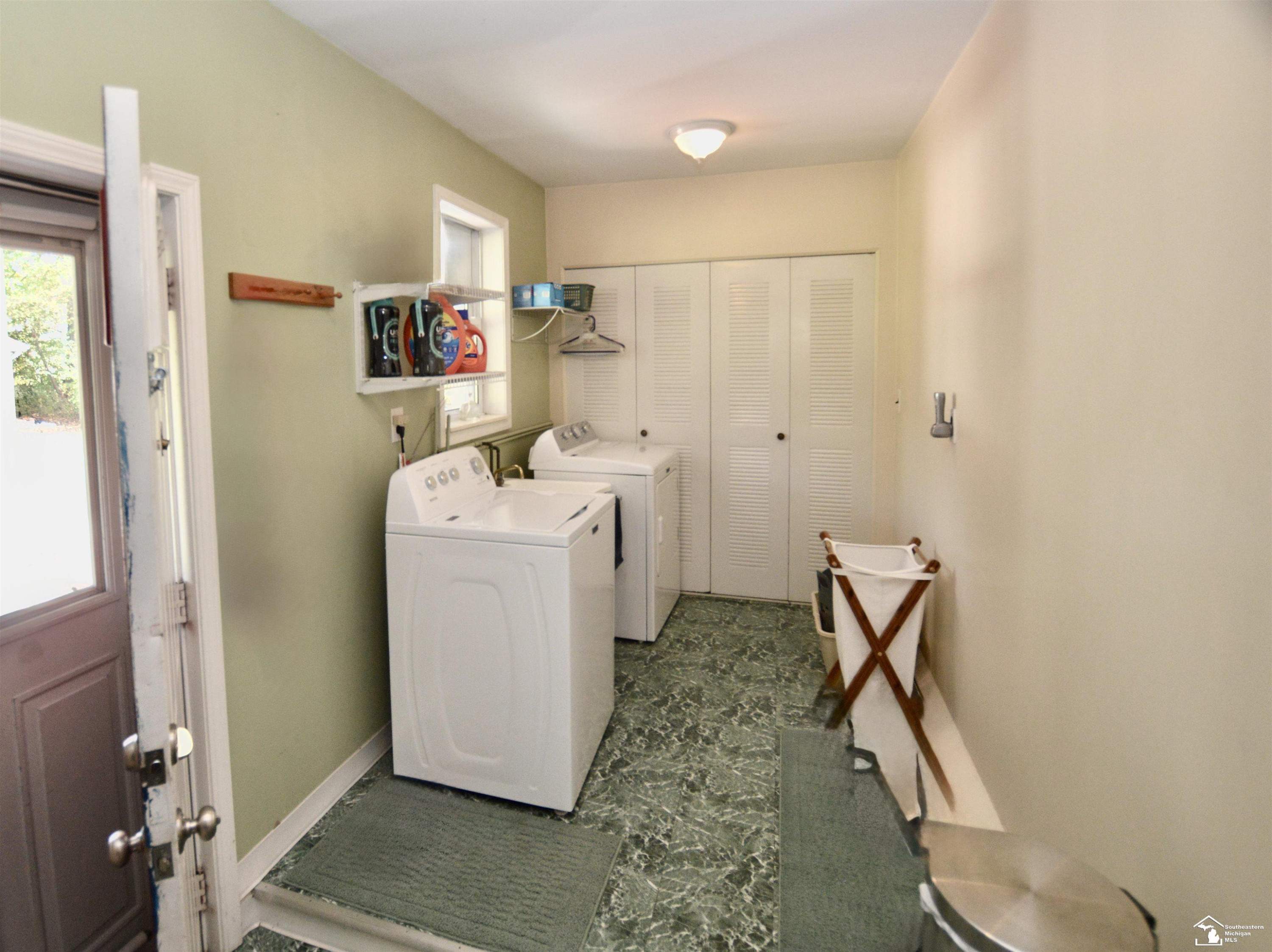 12440 Sumpter Road, Carleton, MI 48117 — Photo 11