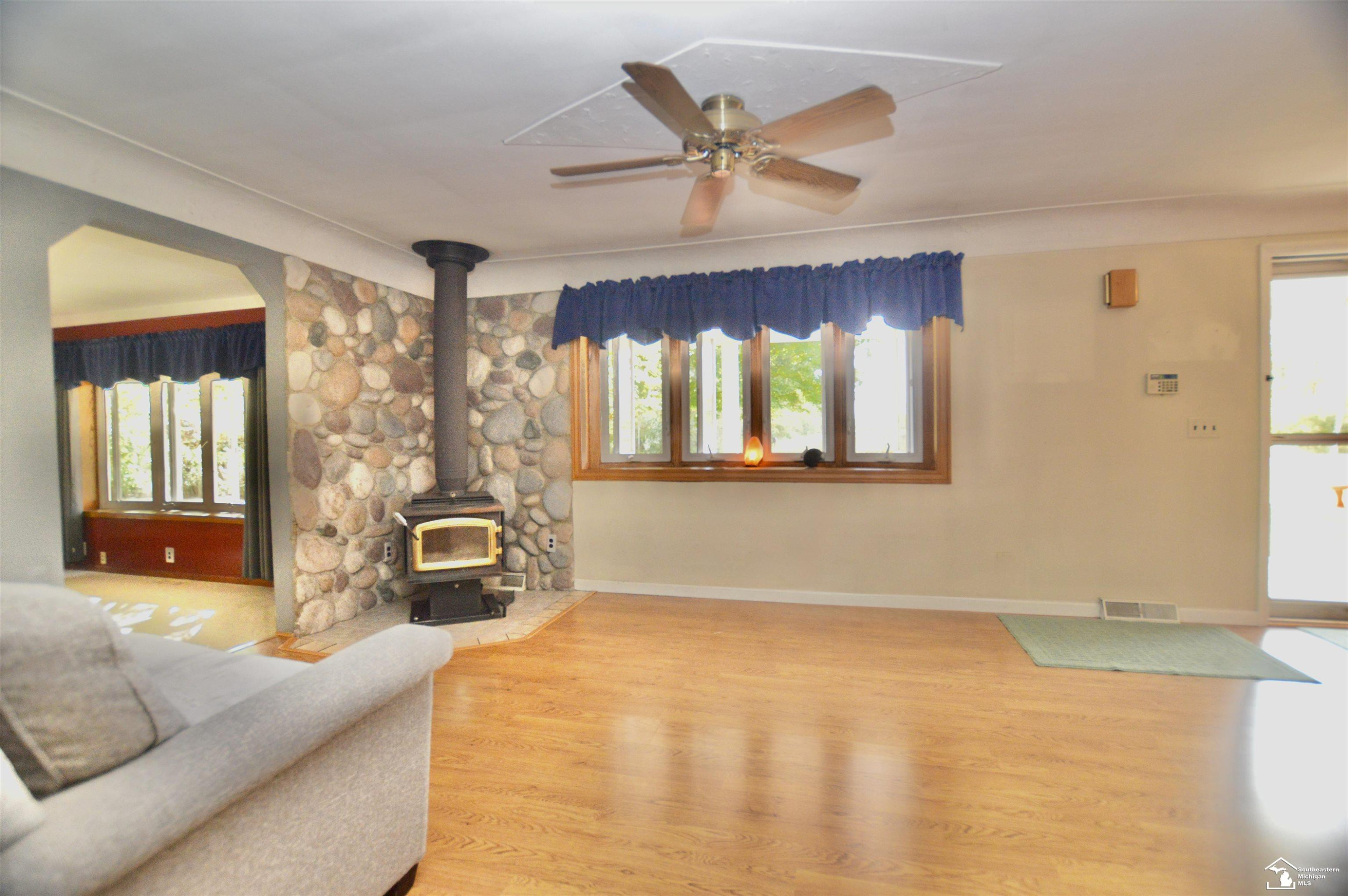 12440 Sumpter Road, Carleton, MI 48117 — Photo 12