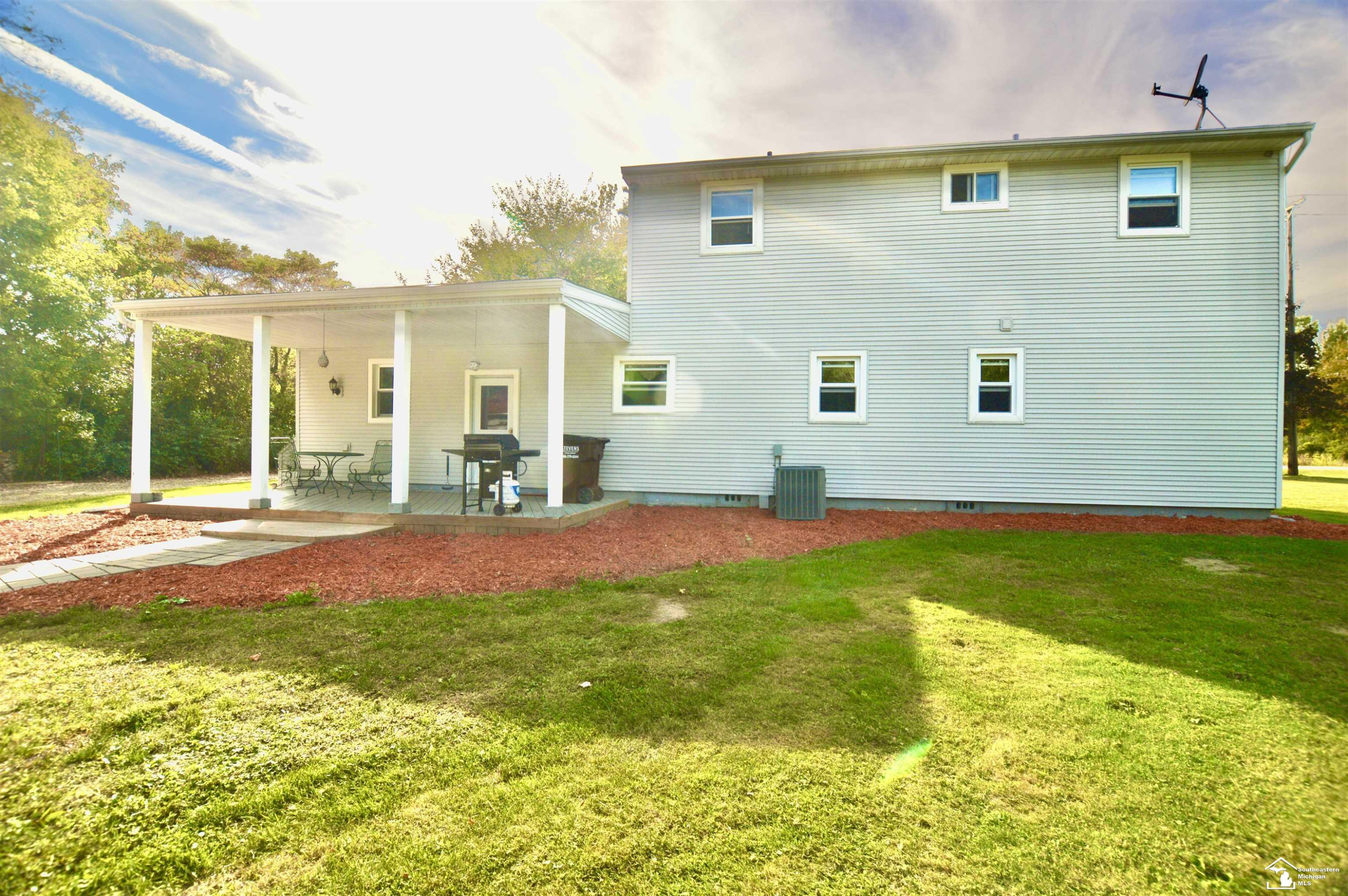 12440 Sumpter Road, Carleton, MI 48117 — Photo 23