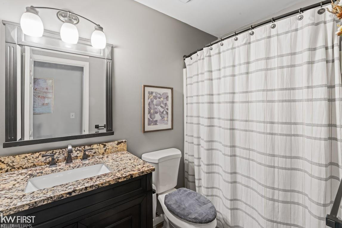 2433 Fenton Creek Lane, Fenton, MI 48430 — Photo 13