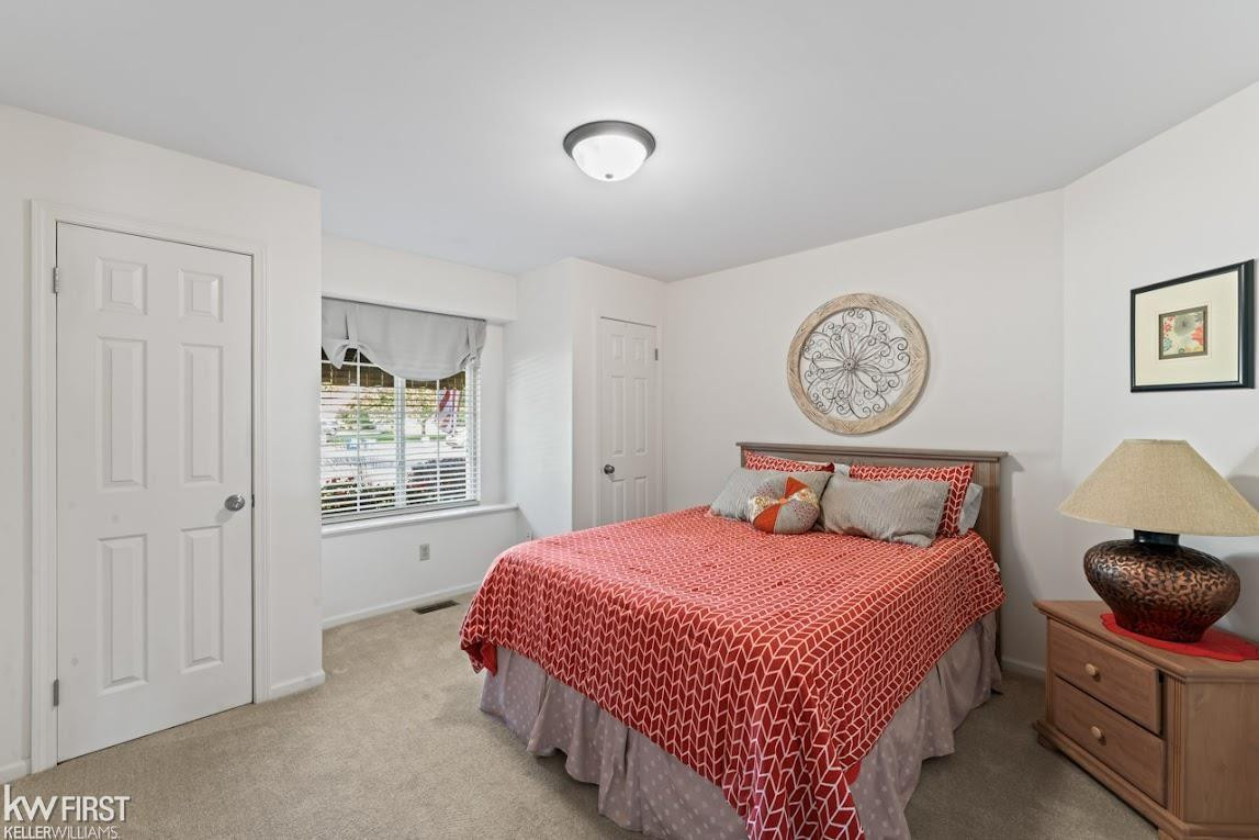 2433 Fenton Creek Lane, Fenton, MI 48430 — Photo 18
