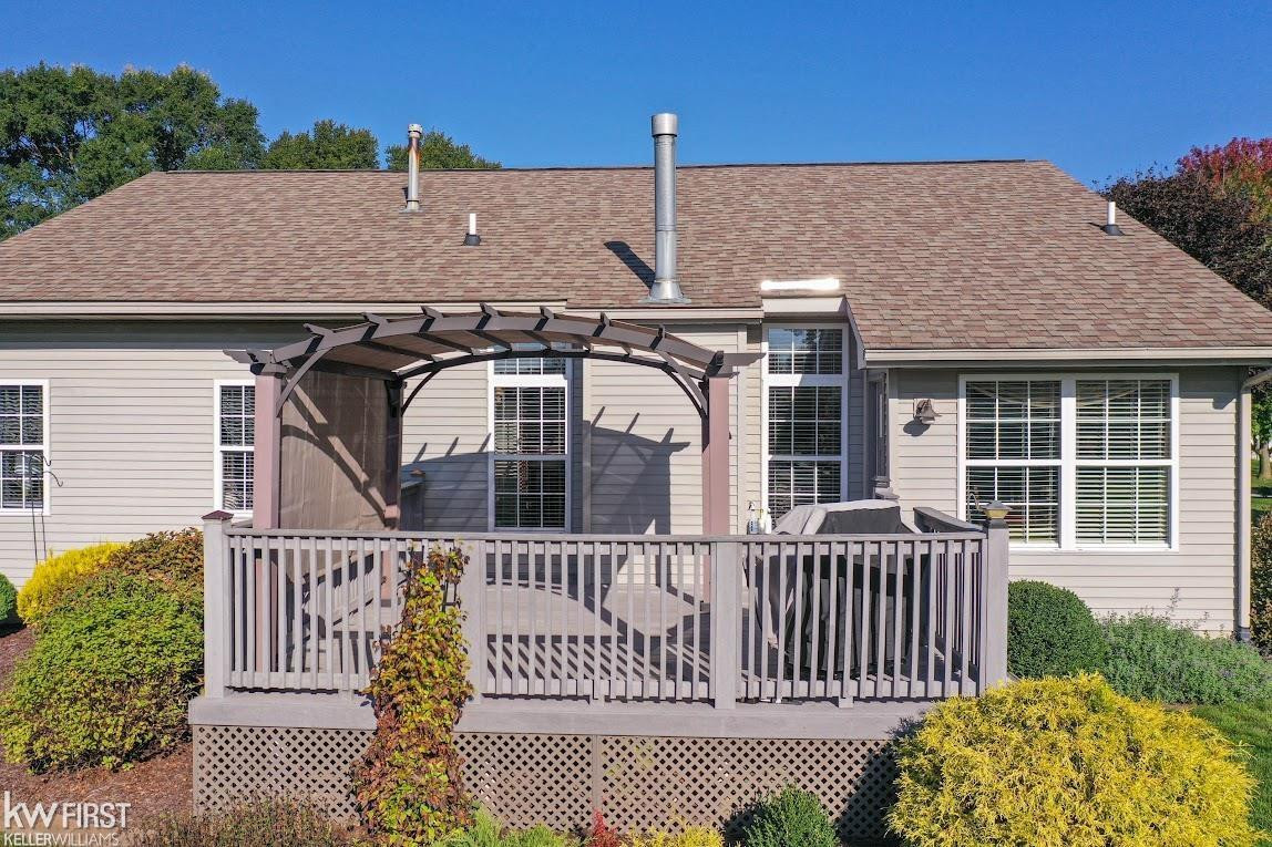 2433 Fenton Creek Lane, Fenton, MI 48430 — Photo 19