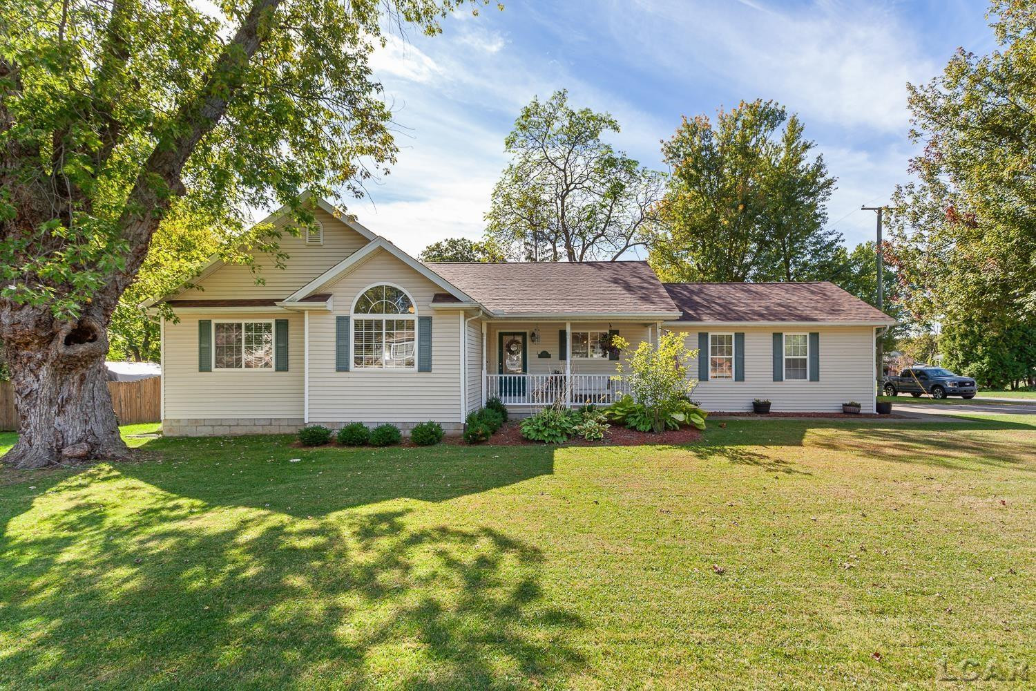 533 Ash Street, Carleton, MI 48117 — front exterior