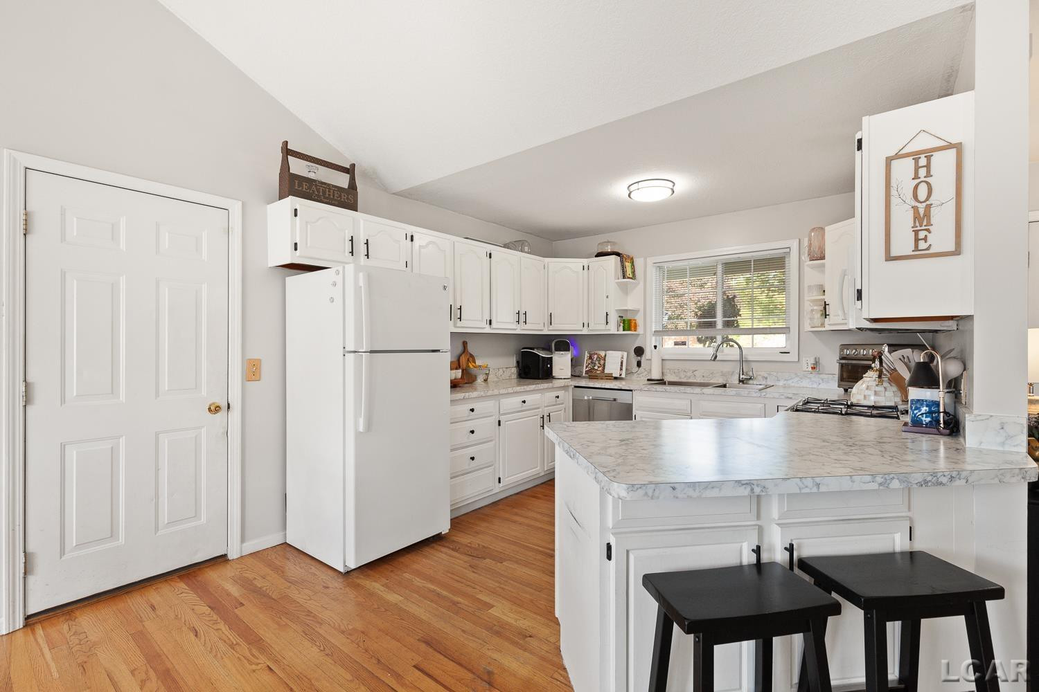 533 Ash Street, Carleton, MI 48117 — Photo 10