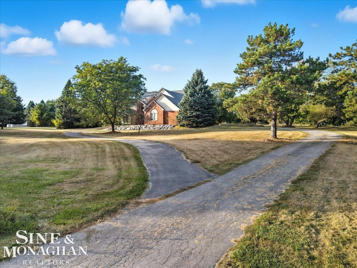1779 Mack Road, Leonard, MI 48367 — Photo 48