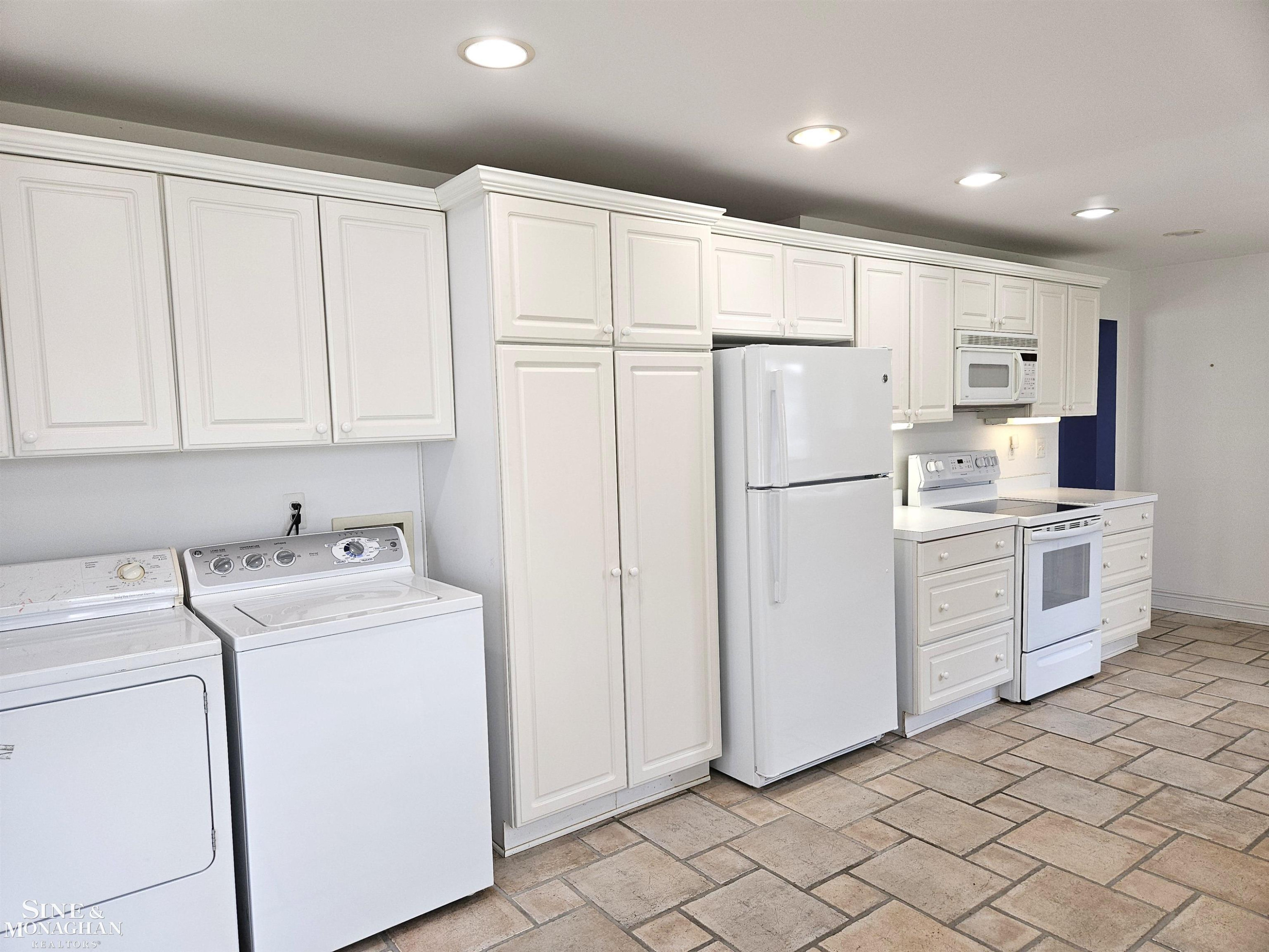 7765 S River Road, MI — Photo 20