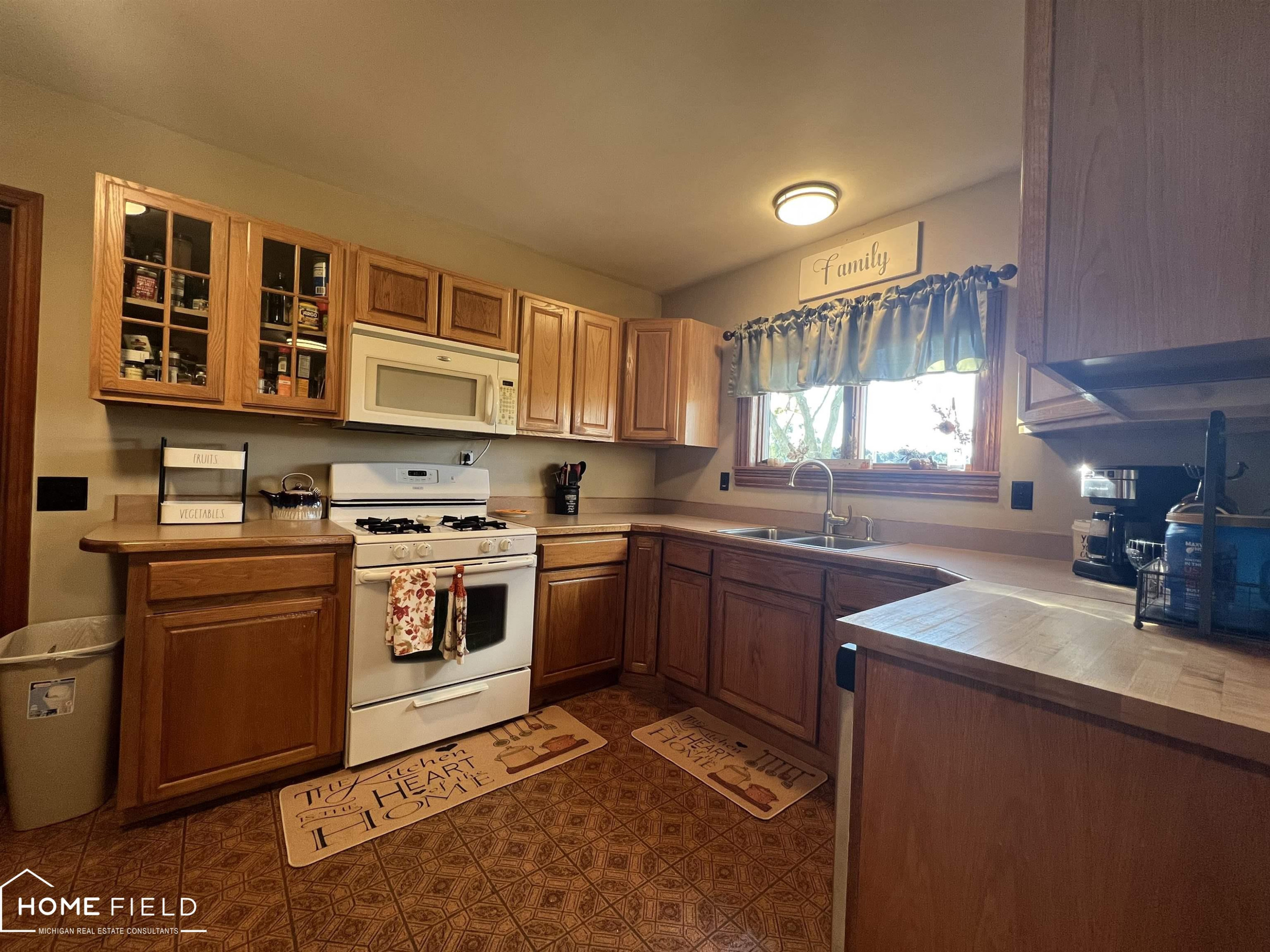 4101 Shaftsburg Road, Laingsburg, MI 48848 — Photo 7