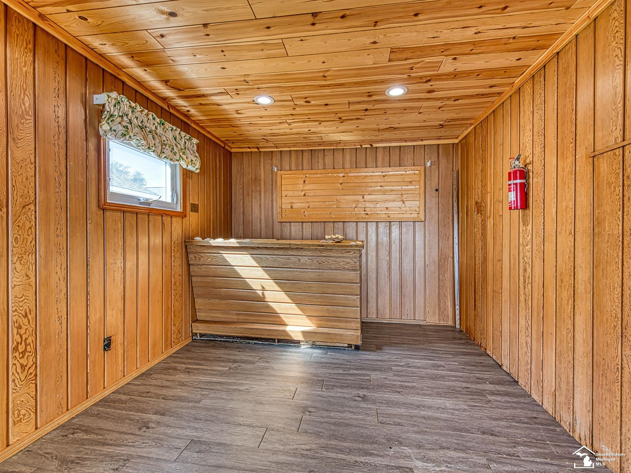 12294 Lakeshore Drive, La Salle, MI — Photo 12