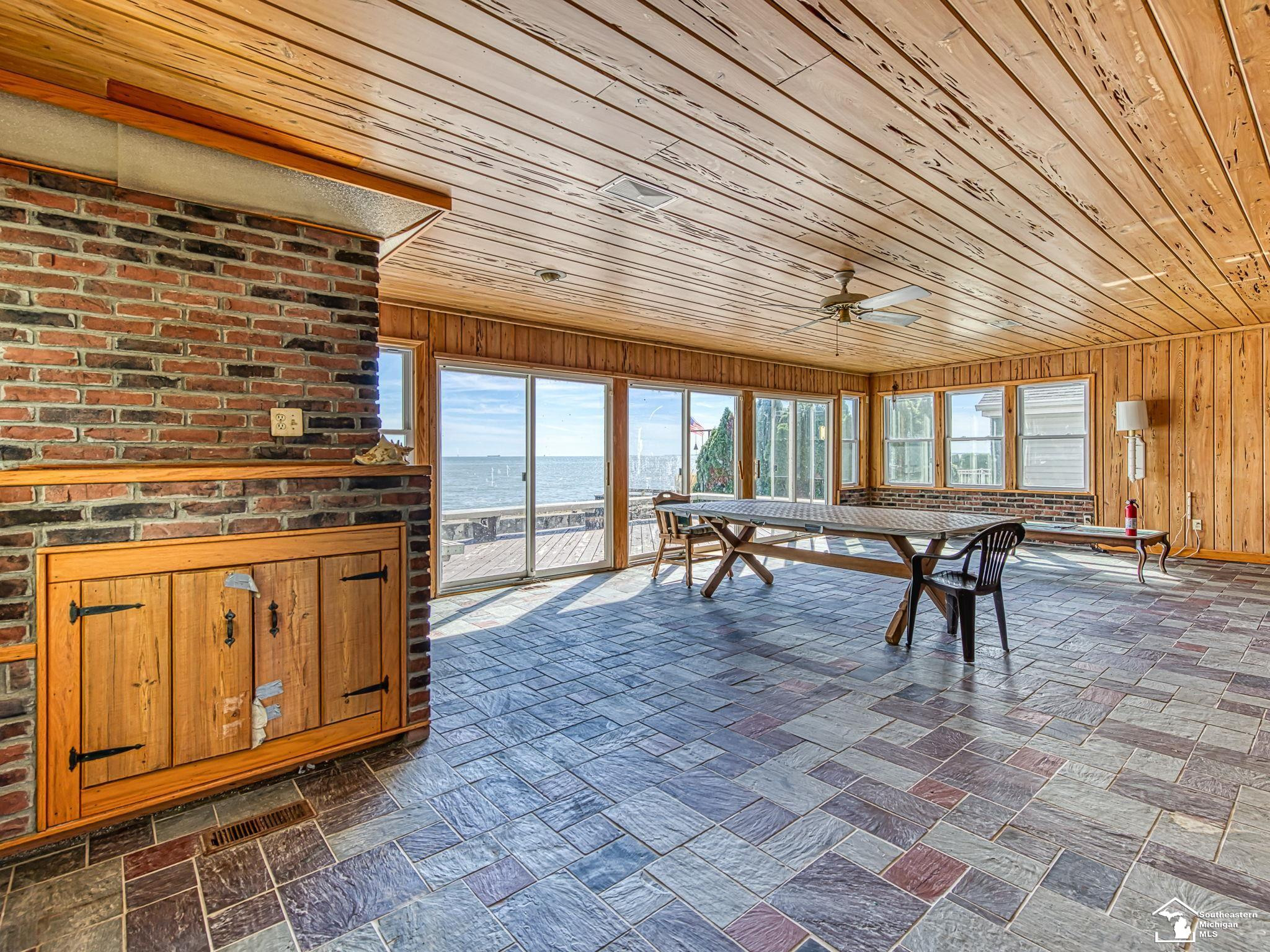 12294 Lakeshore Drive, La Salle, MI — Photo 19