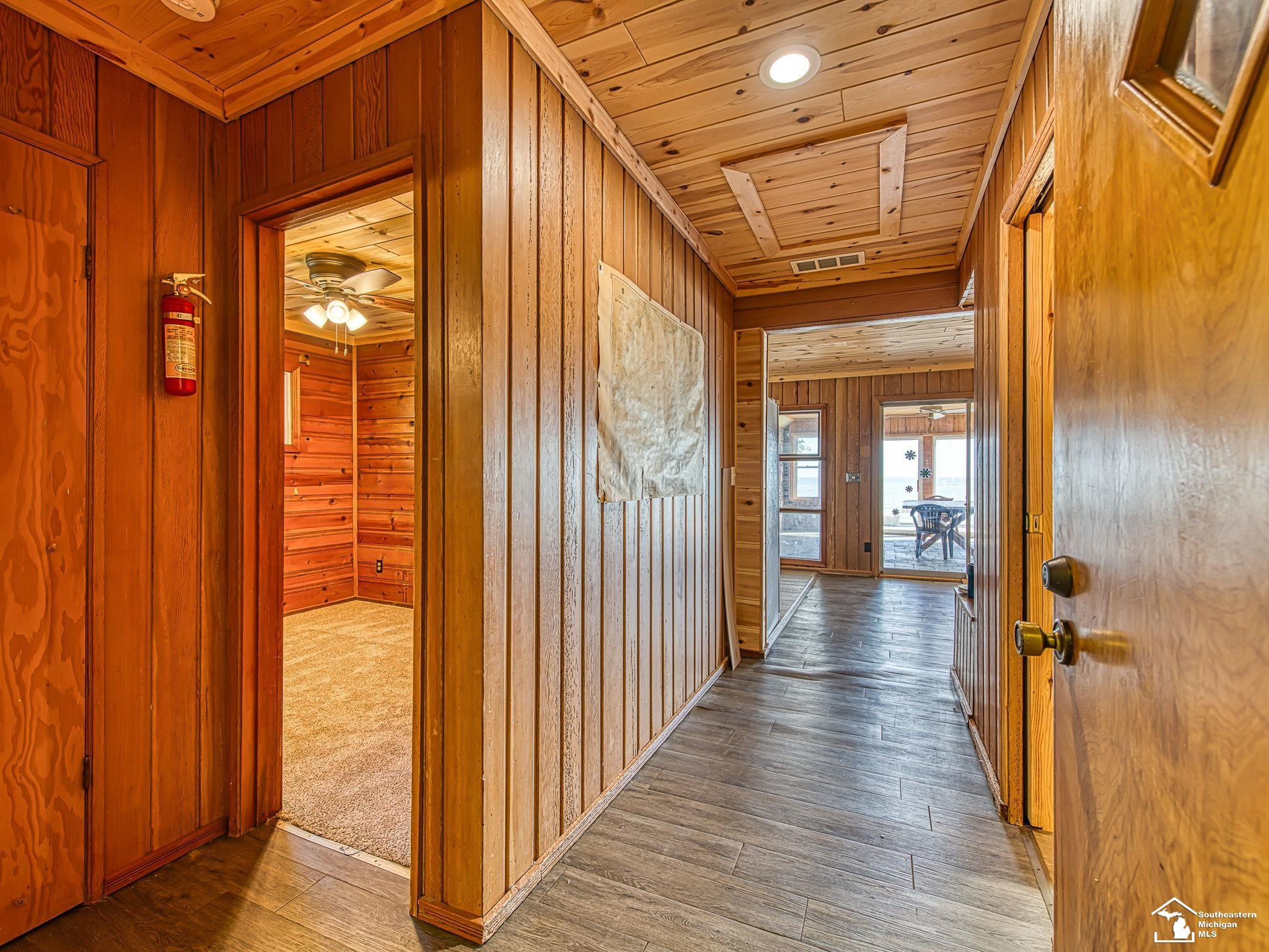 12294 Lakeshore Drive, La Salle, MI — Photo 22