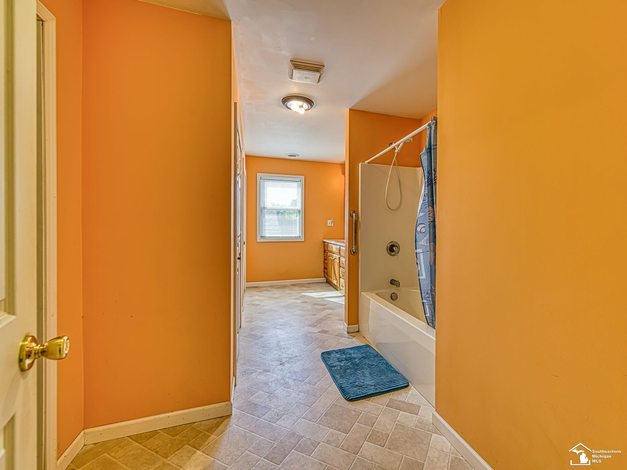12294 Lakeshore Drive, La Salle, MI — Photo 35