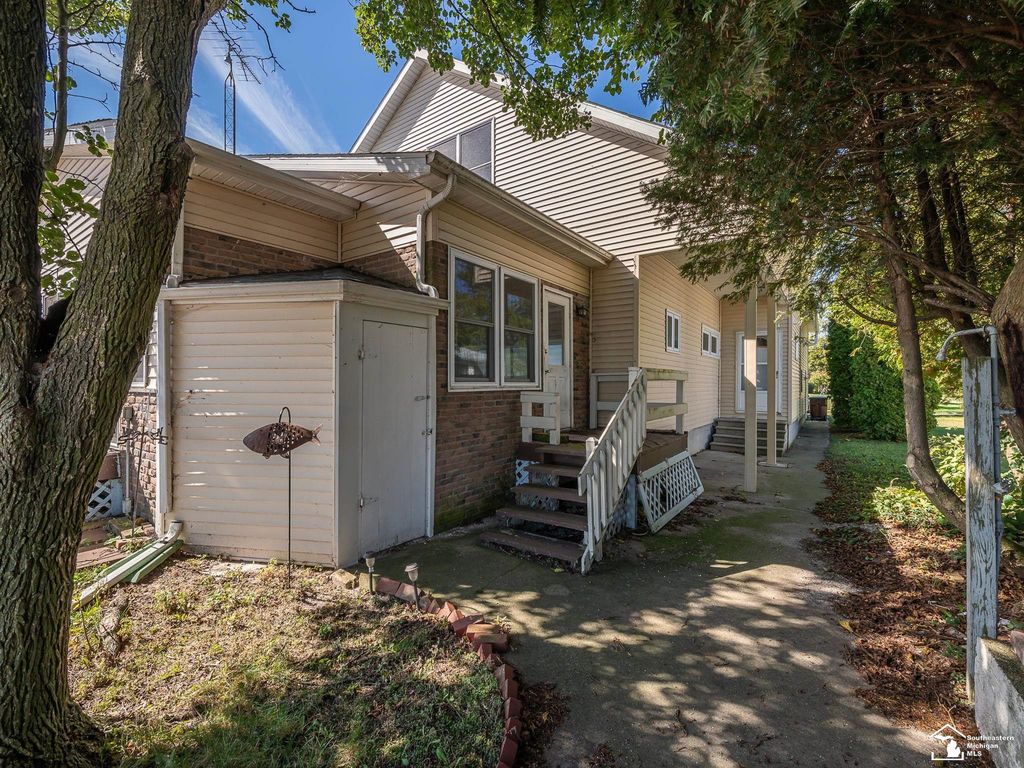 12294 Lakeshore Drive, La Salle, MI — Photo 49