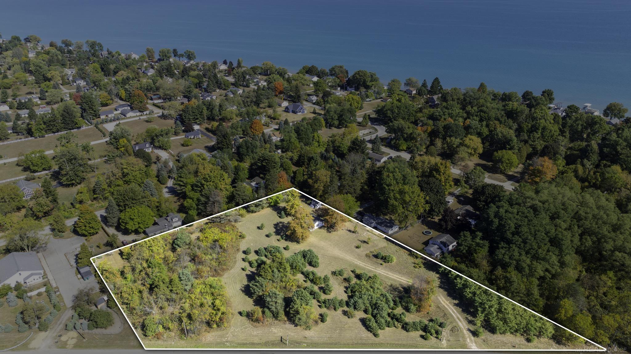 8027 Lakeshore Road, Lexington, MI 48450 — Photo 2