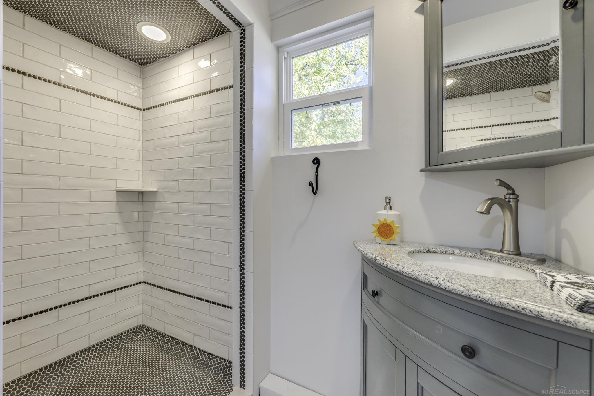 8027 Lakeshore Road, Lexington, MI 48450 — Photo 22