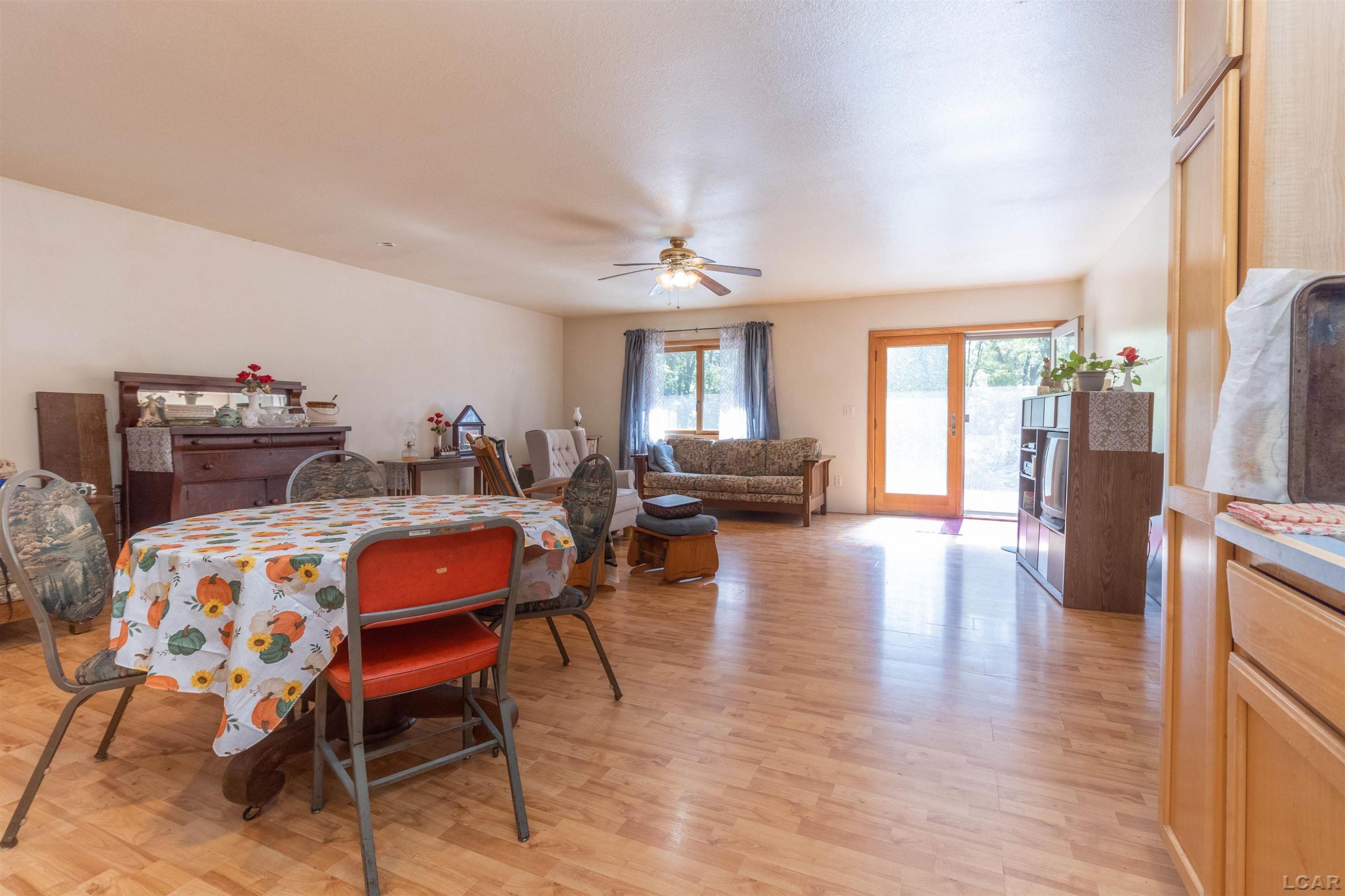 2263 Sutton Road, Adrian, MI 49221 — Photo 3
