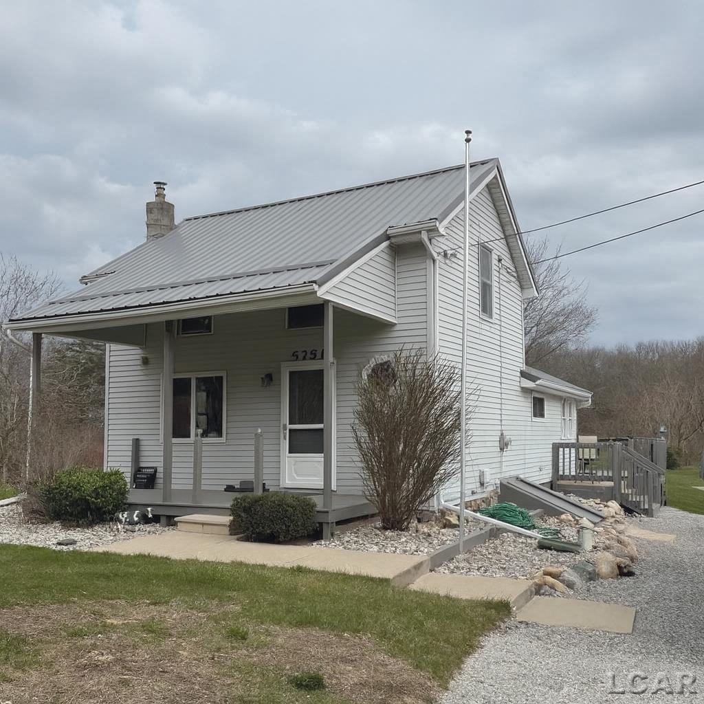 5750 Michigan Avenue, Tipton, MI 49287 — front exterior