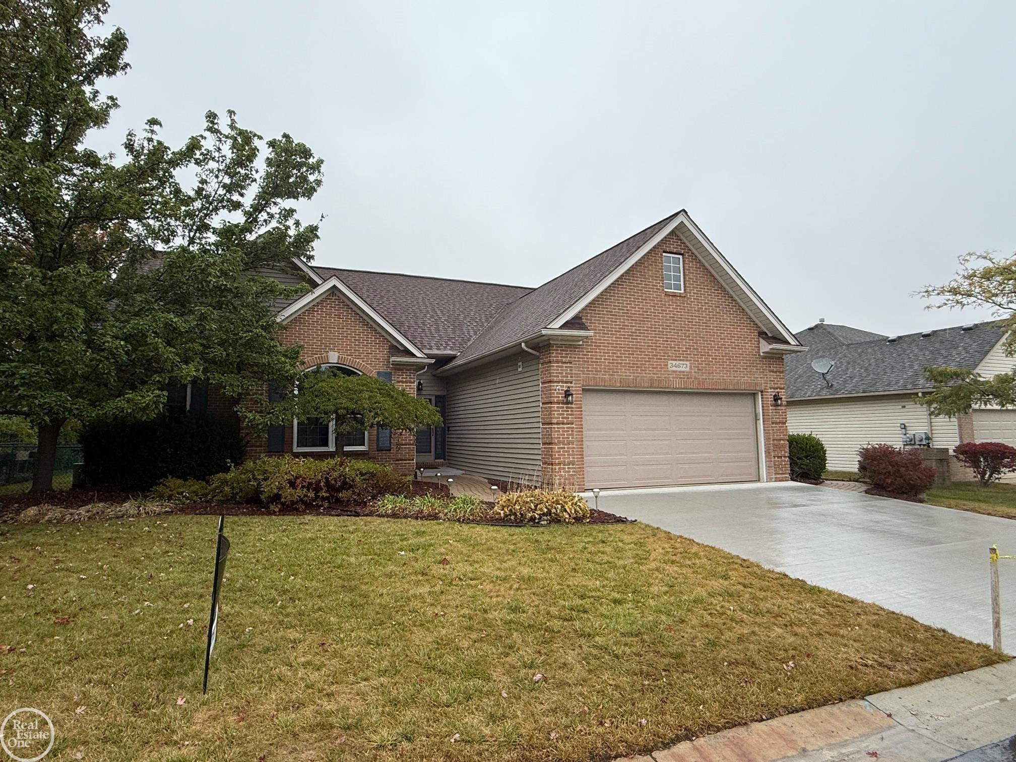 34673 Apple Blossom Lane, Richmond, MI 48062 — front exterior