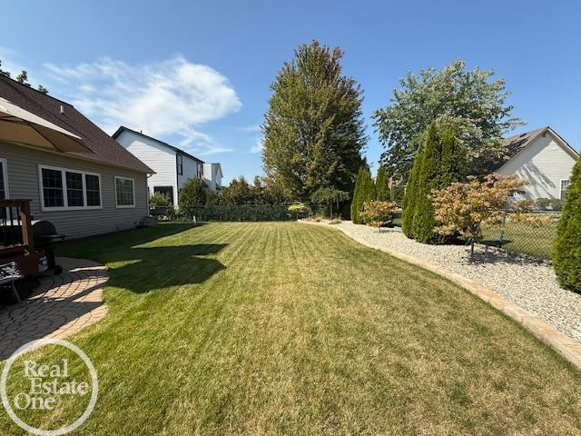 34673 Apple Blossom Lane, Richmond, MI 48062 — Photo 10