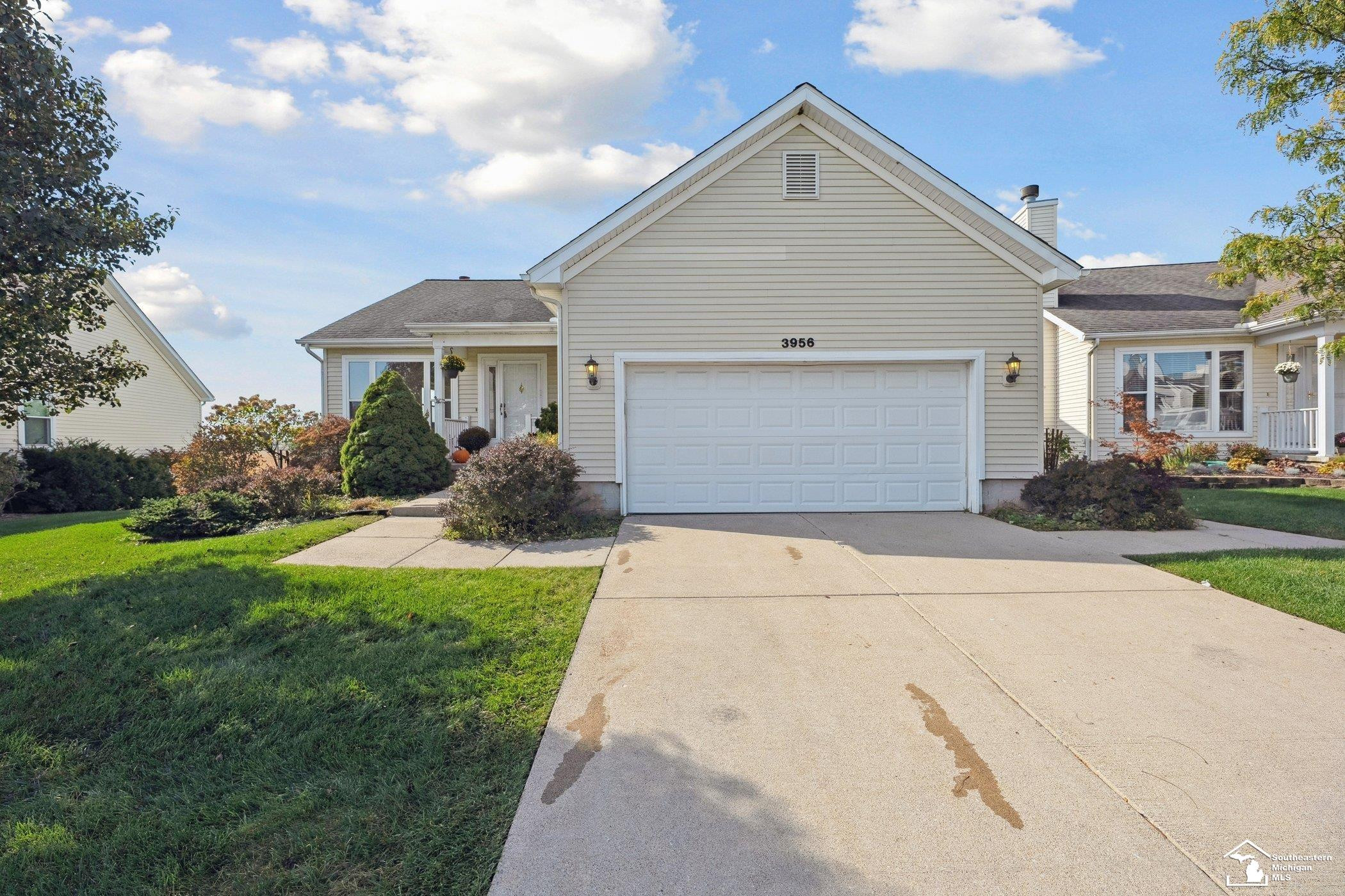 3956 Bridle Pass, Ann Arbor, MI 48108 — front exterior