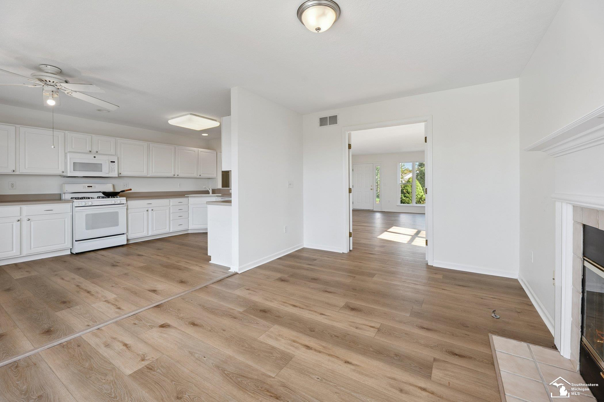 3956 Bridle Pass, Ann Arbor, MI 48108 — Photo 11