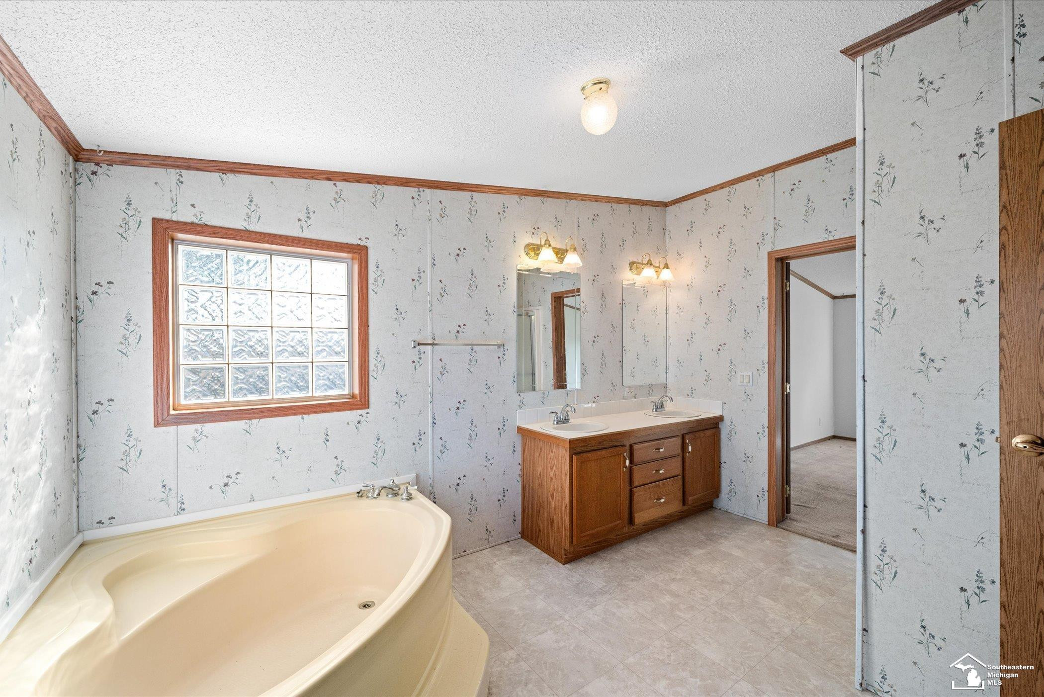 16757 Ida West Road, Petersburg, MI 49270 — Photo 16
