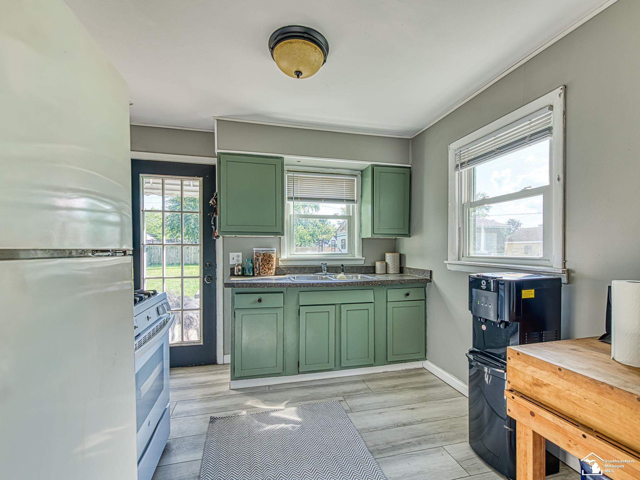 164 E Madison Street, Petersburg, MI 49270 — Photo 10