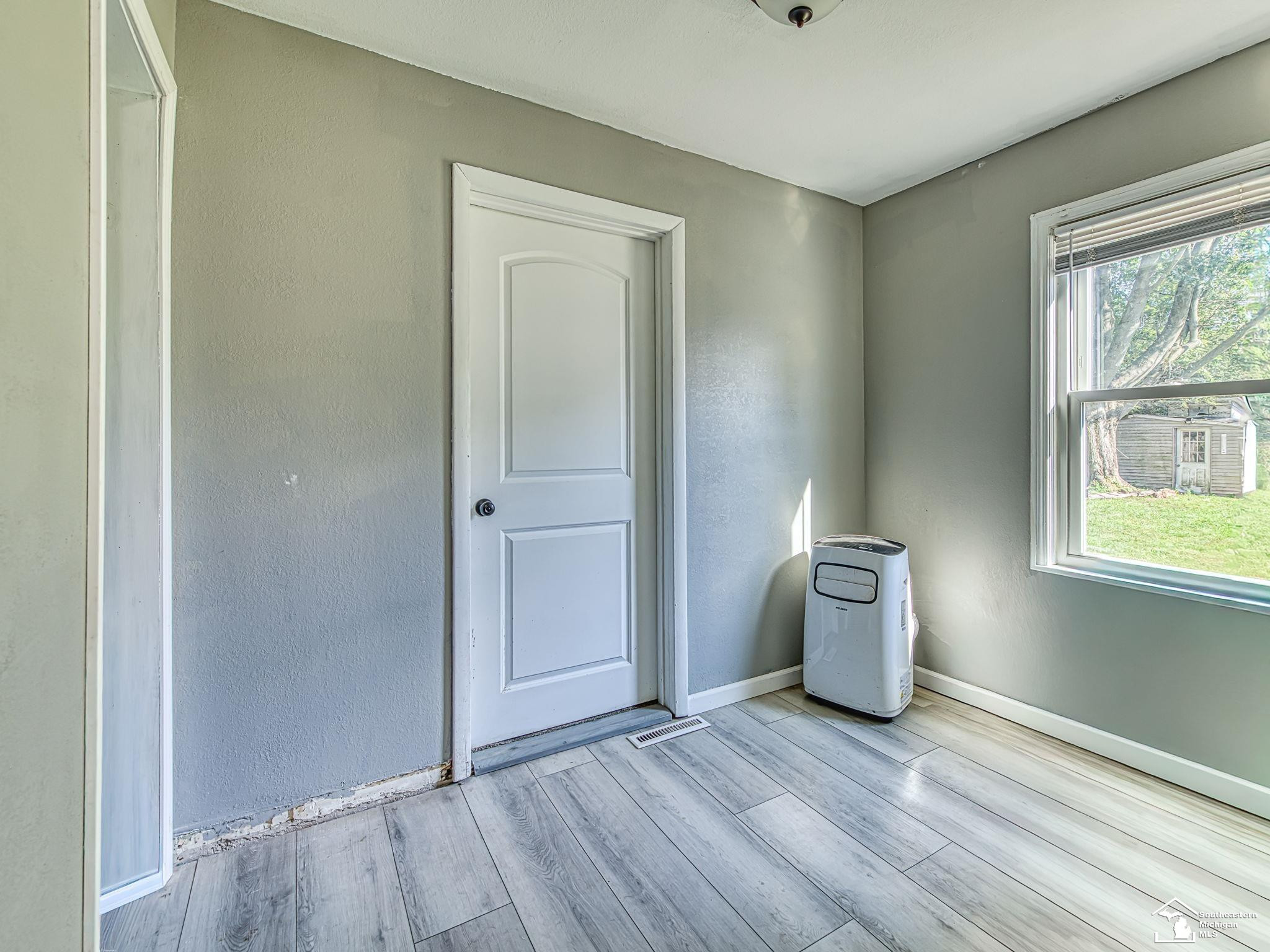164 E Madison Street, Petersburg, MI 49270 — Photo 17