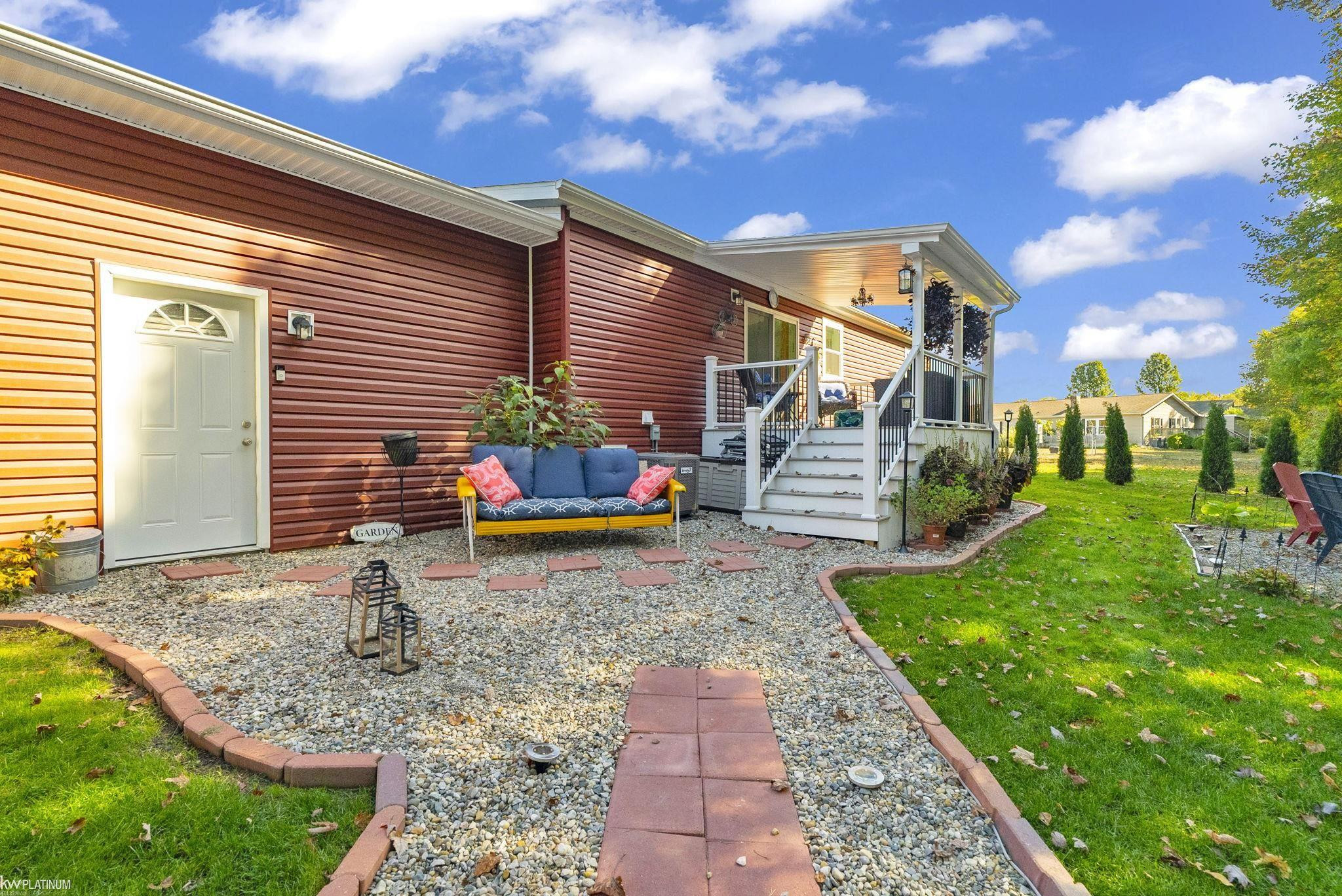 6153 Birch Creek Court, Kimball, MI — Photo 38
