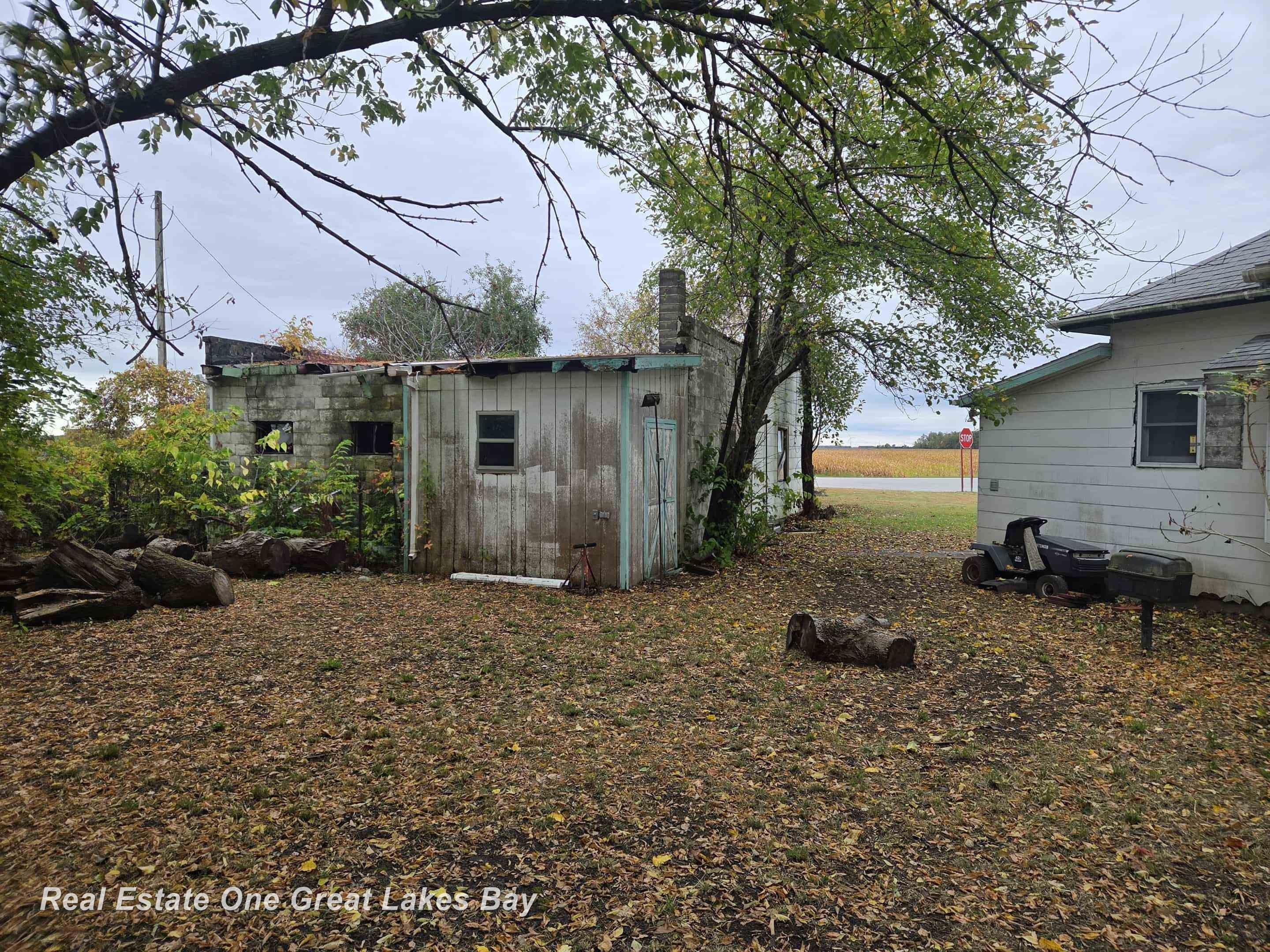 2016 S Vassar Road, Vassar, MI 48768 — Photo 13