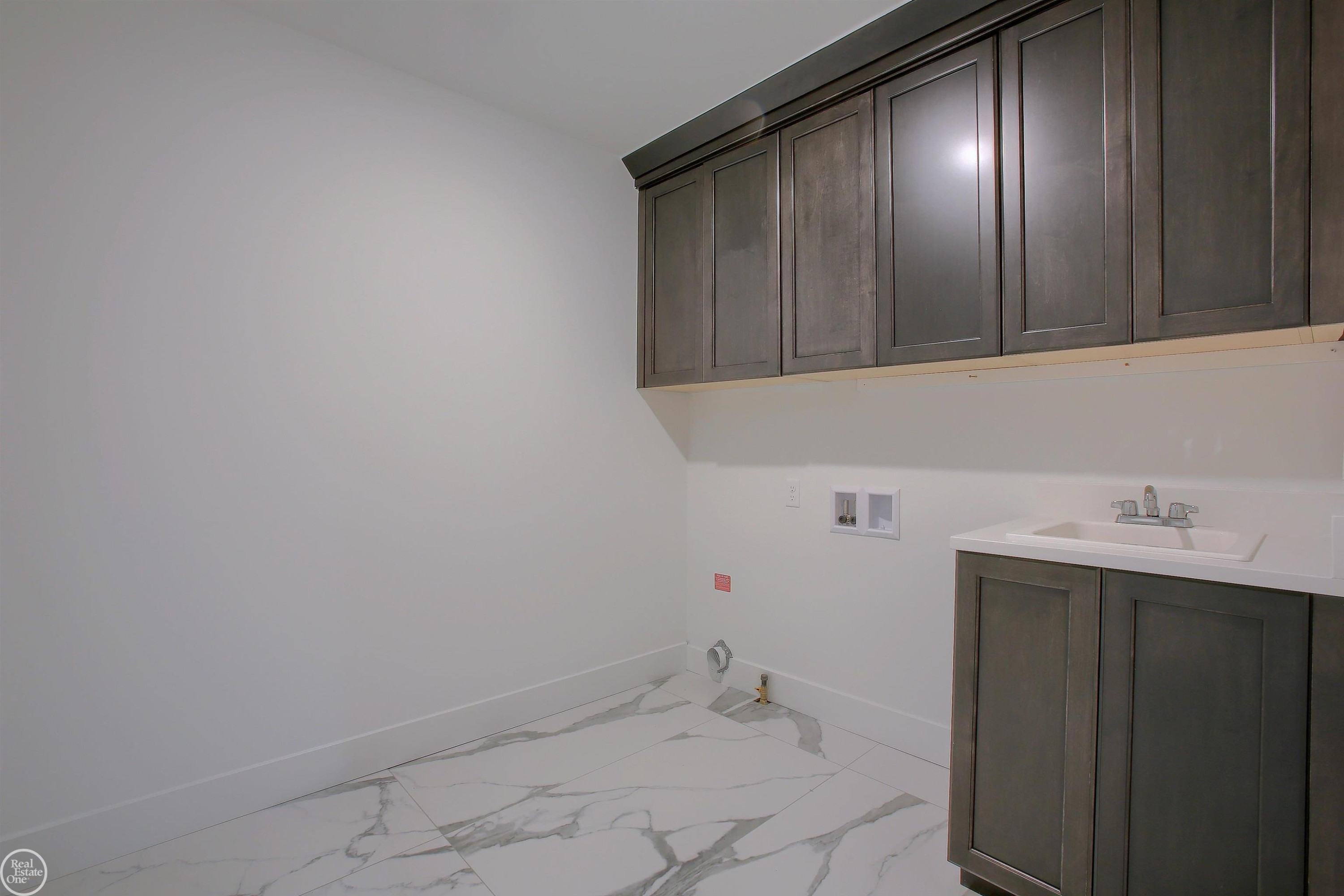 54438 Carrington Drive, Lot #110, Shelby Twp, MI 48316 — Photo 34