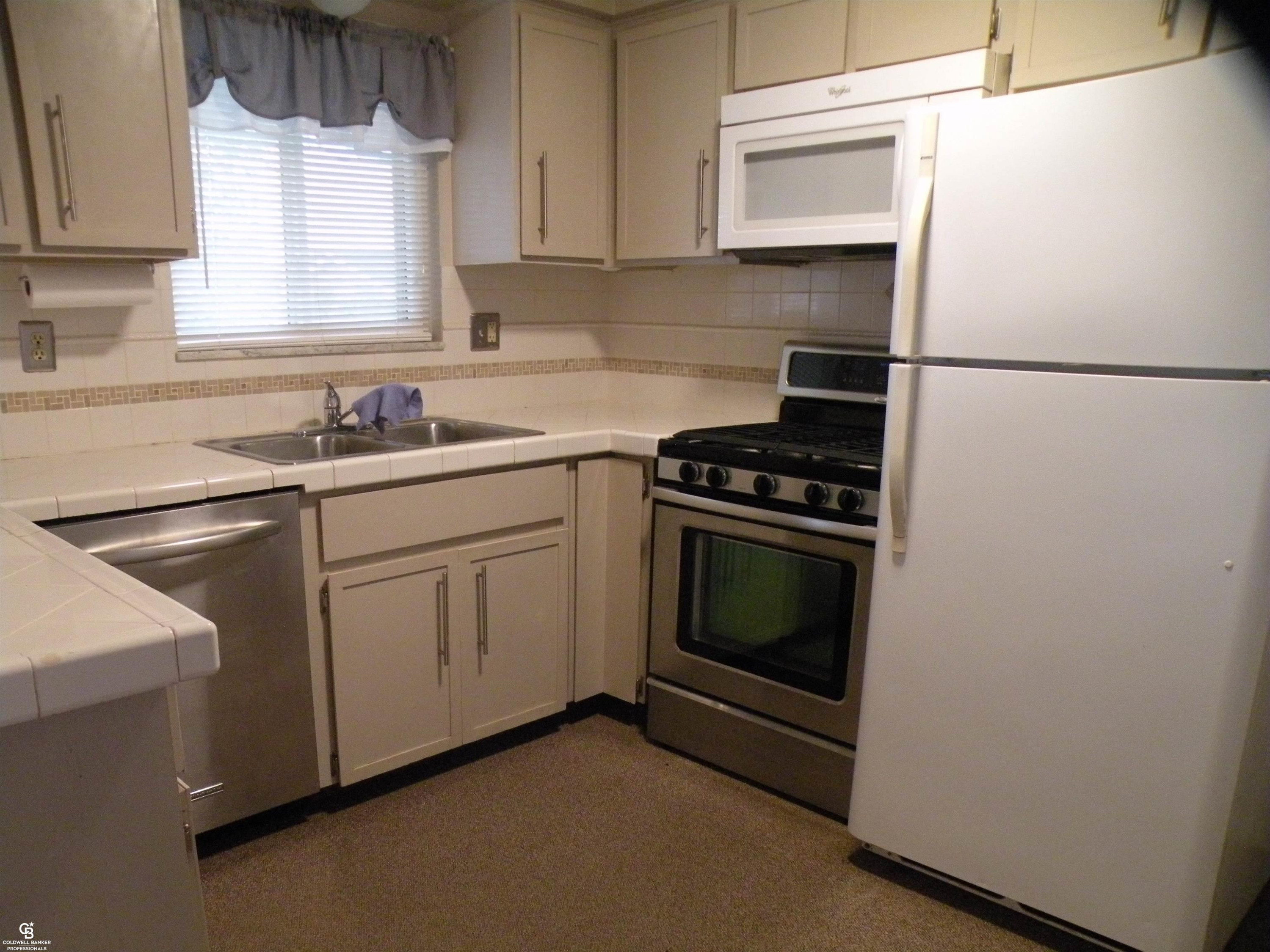 9028 Lindsey Road, MI 48064 — Photo 6