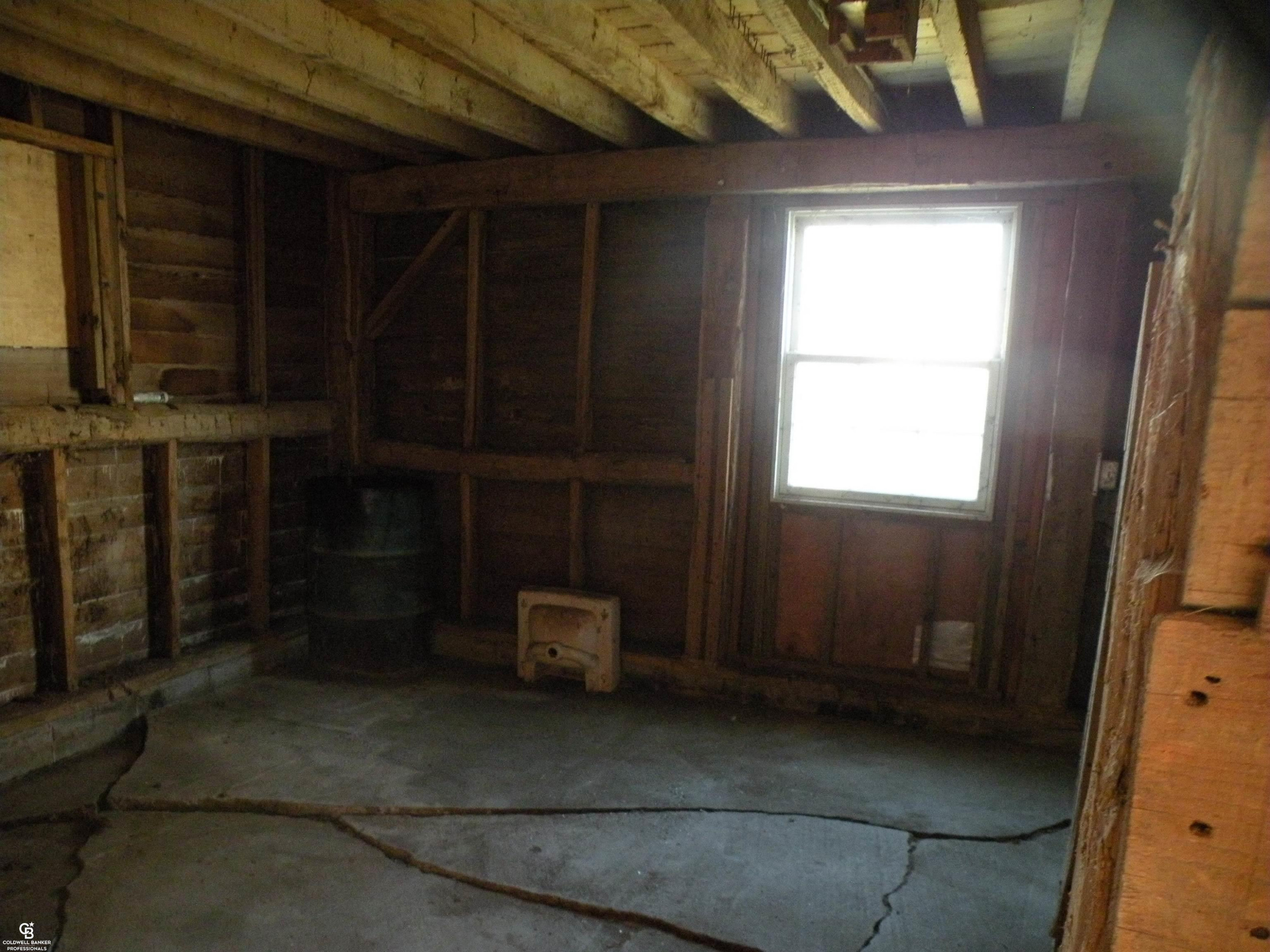 9028 Lindsey Road, MI 48064 — Photo 32